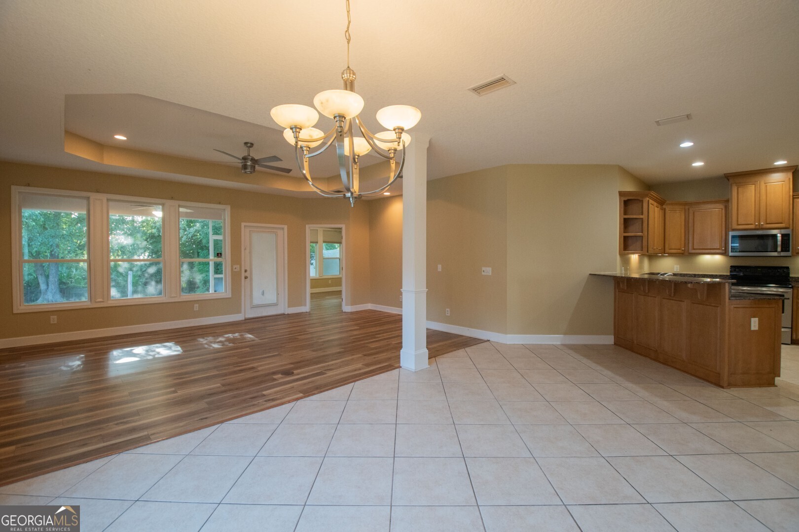 453 Eagle Boulevard Property Photo 4