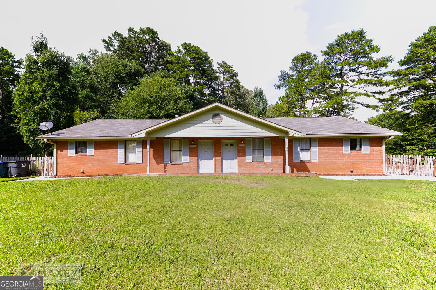 351 Freeport Drive # 349 Property Photo 1