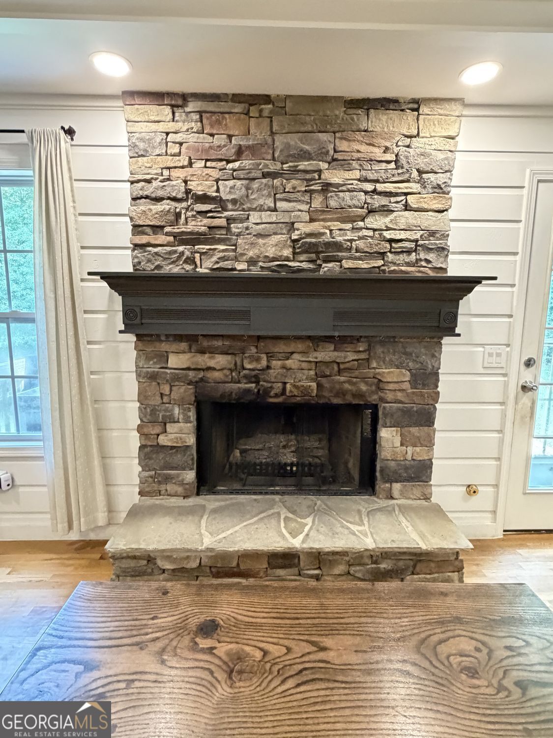 4411 Post Road Property Photo 20