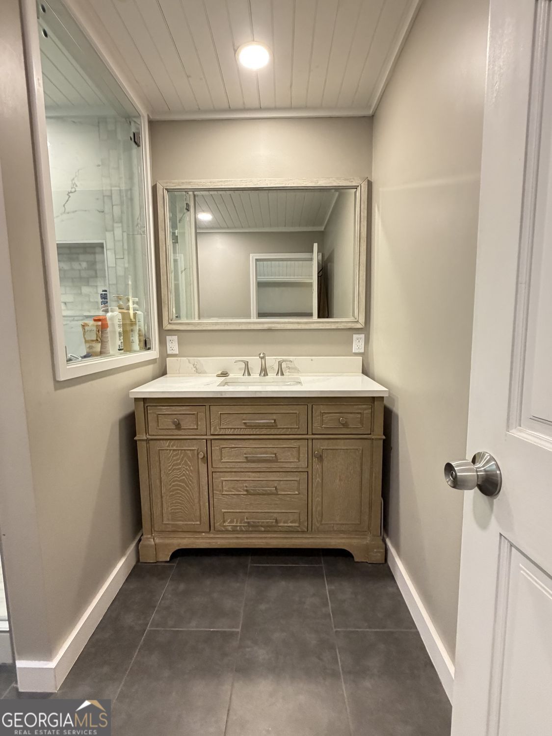 4411 Post Road Property Photo 28