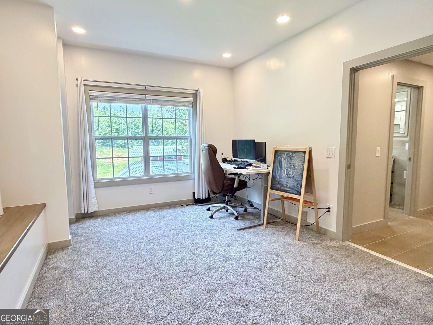 4411 Post Road Property Photo 45