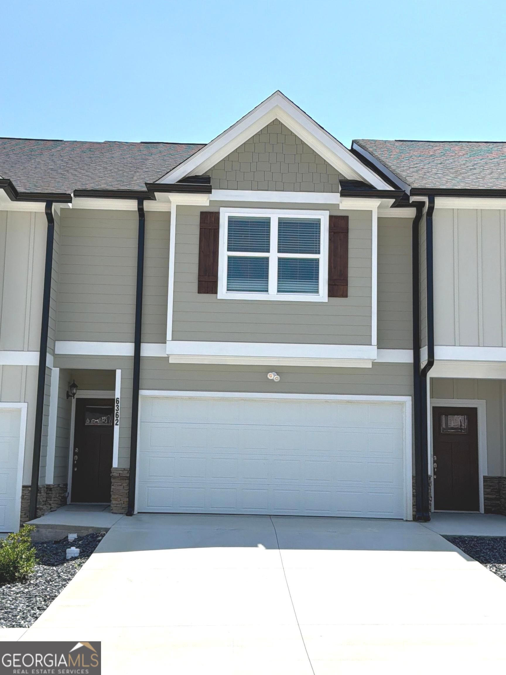 6362 Pine Ridge Point Property Photo 1