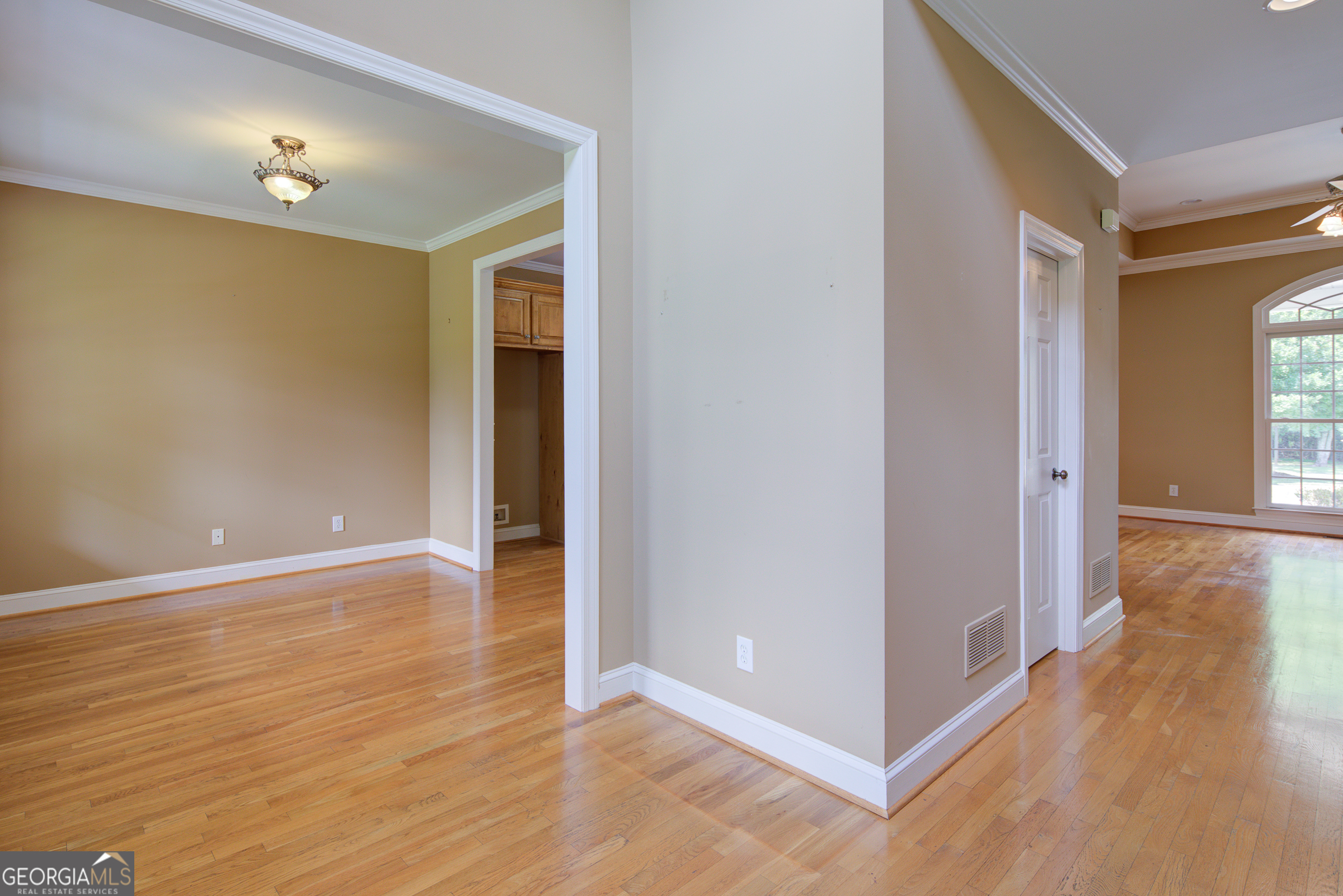 8145 Bennett Lane Property Photo 19