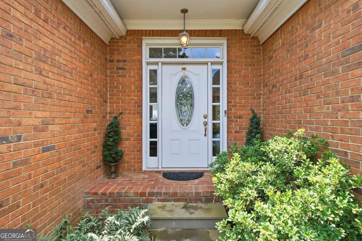 4346 Collingham Trace Ne Property Photo 4