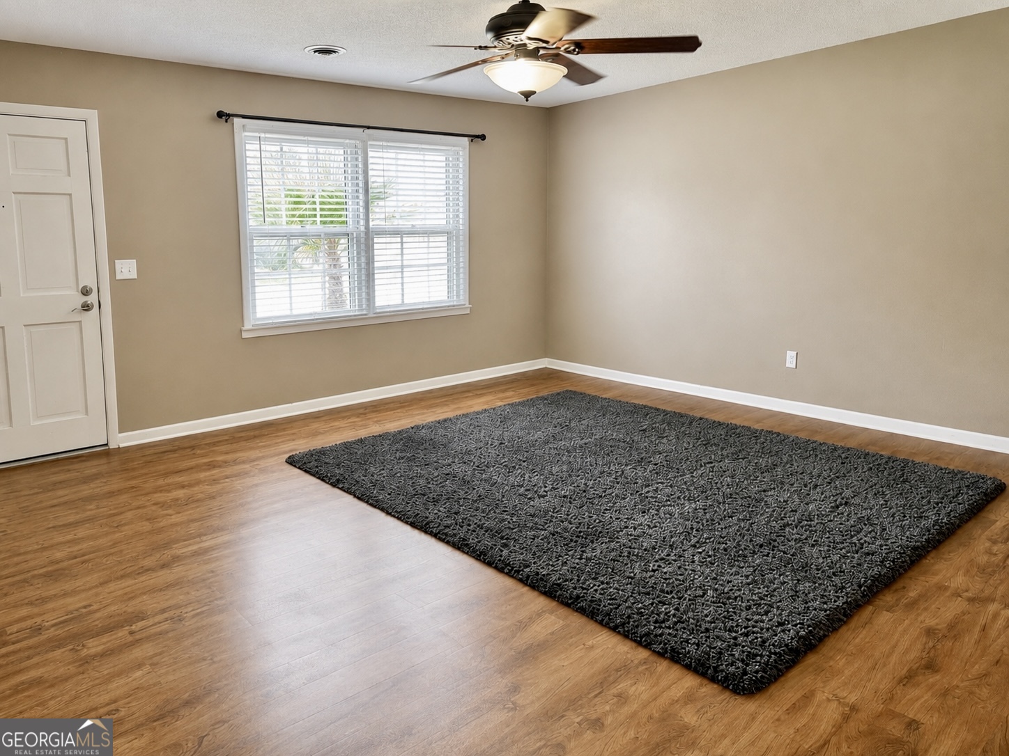 1808 Rossway Drive Property Photo 3