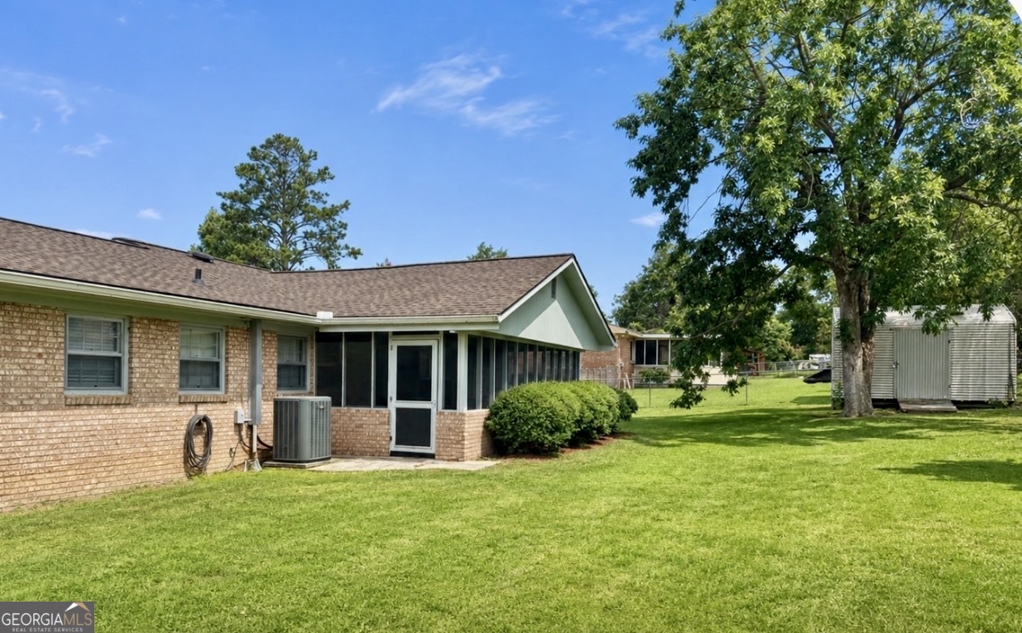 1808 Rossway Drive Property Photo 16