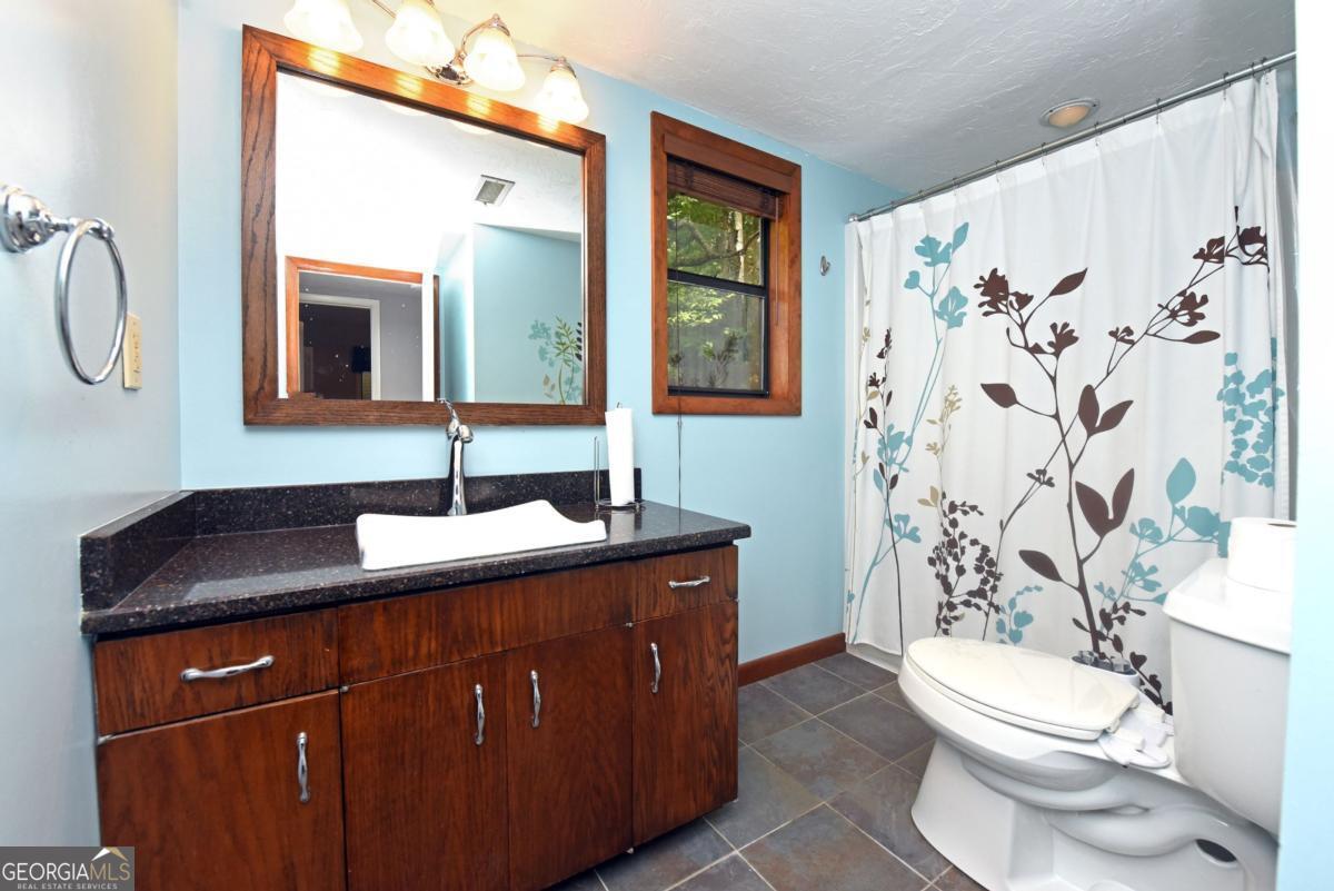 19 Pine Ridge Terrace Property Photo 24