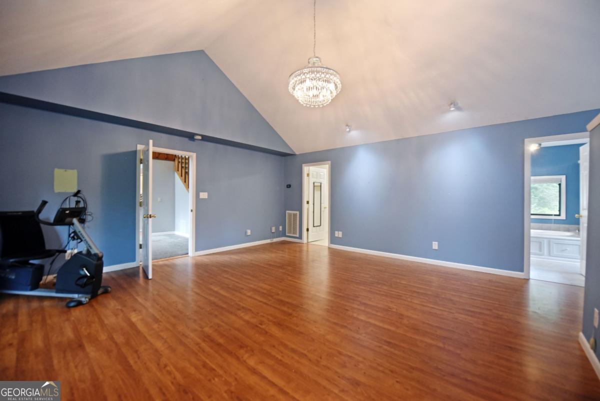 19 Pine Ridge Terrace Property Photo 43