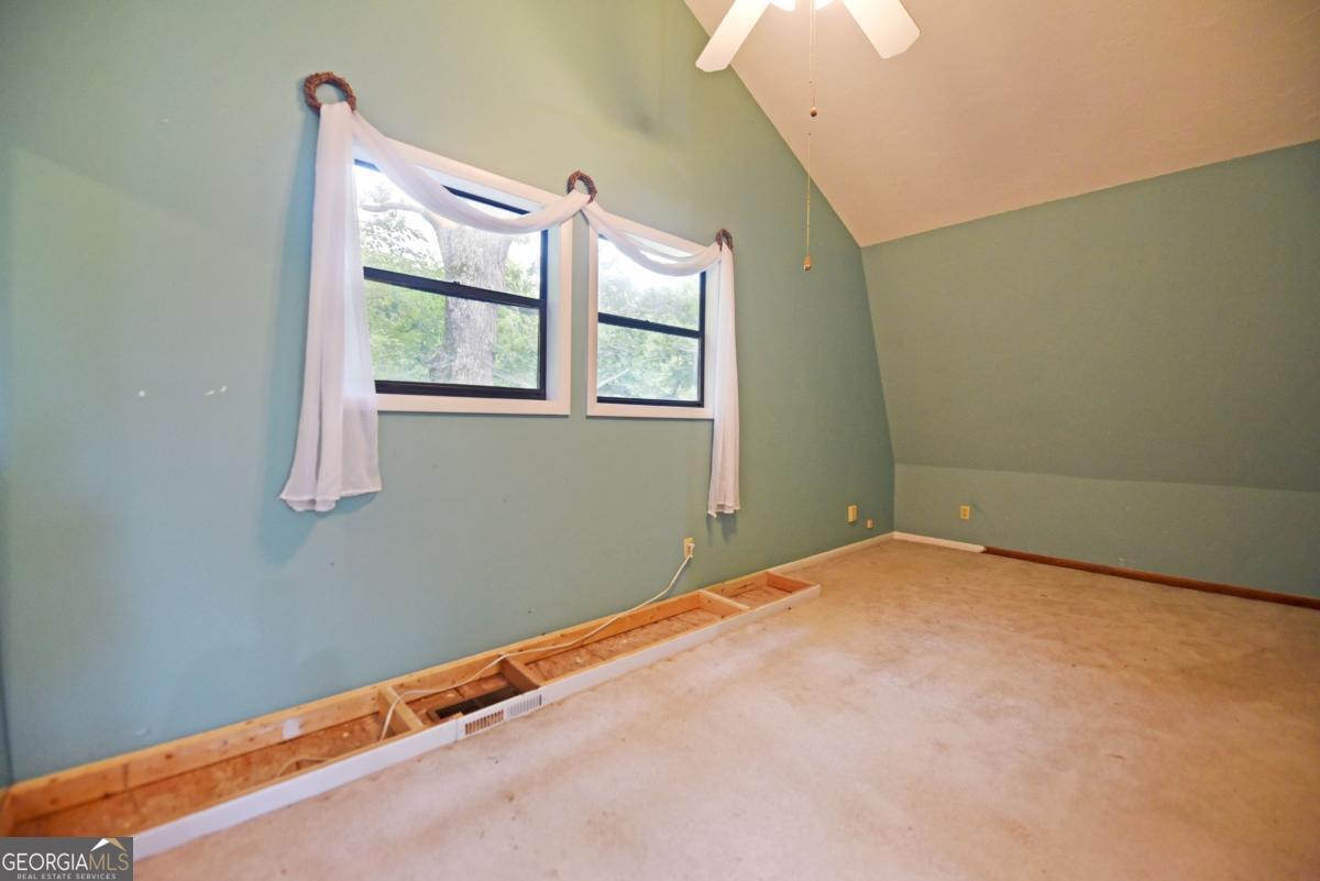 19 Pine Ridge Terrace Property Photo 56