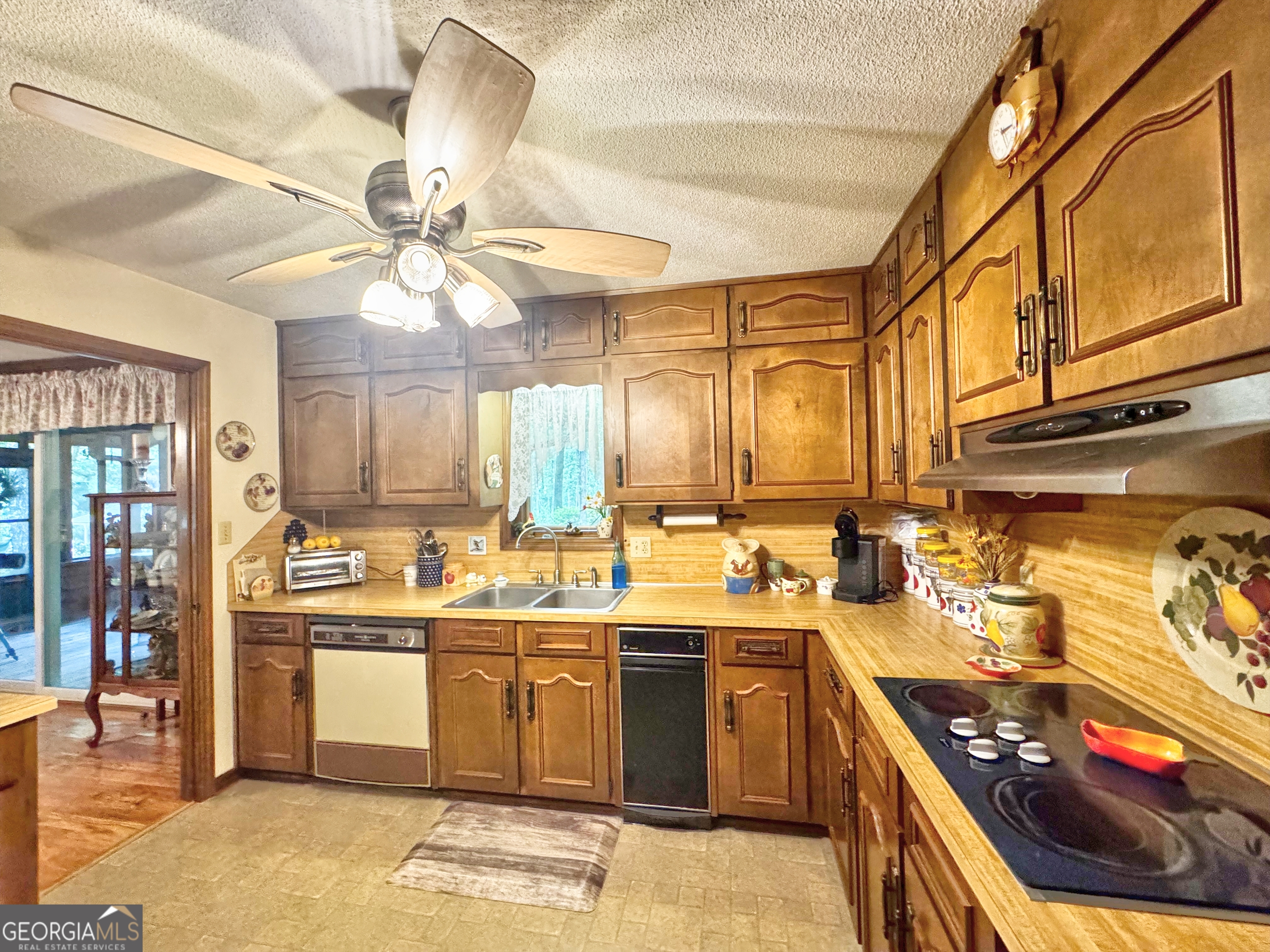 58 S Pine Cove Drive Property Photo 13