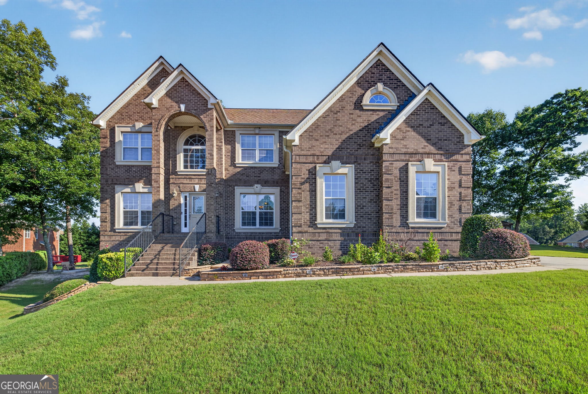 2204 Anise Court Property Photo 1