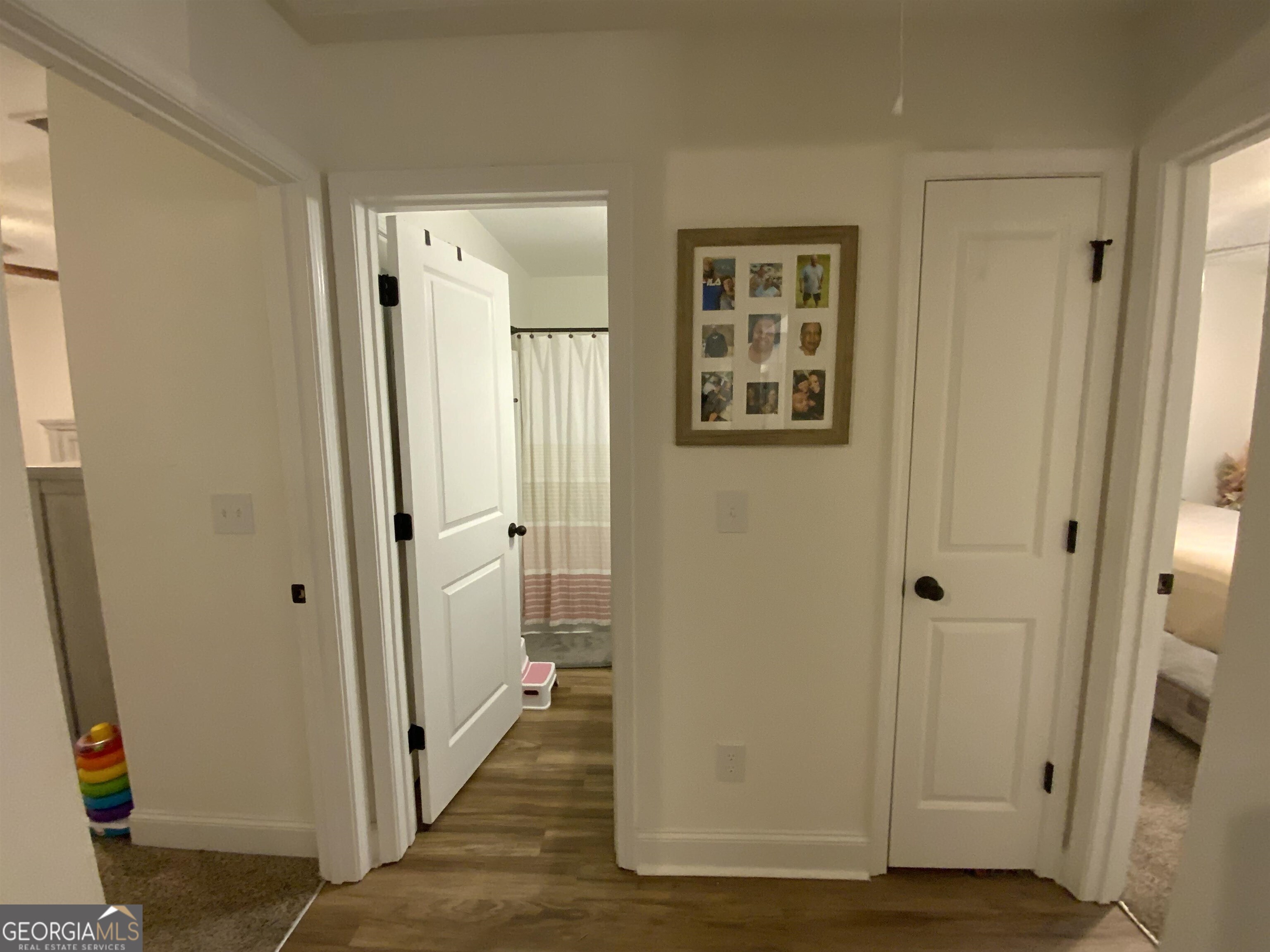 147 Evergreen Drive S Property Photo 33