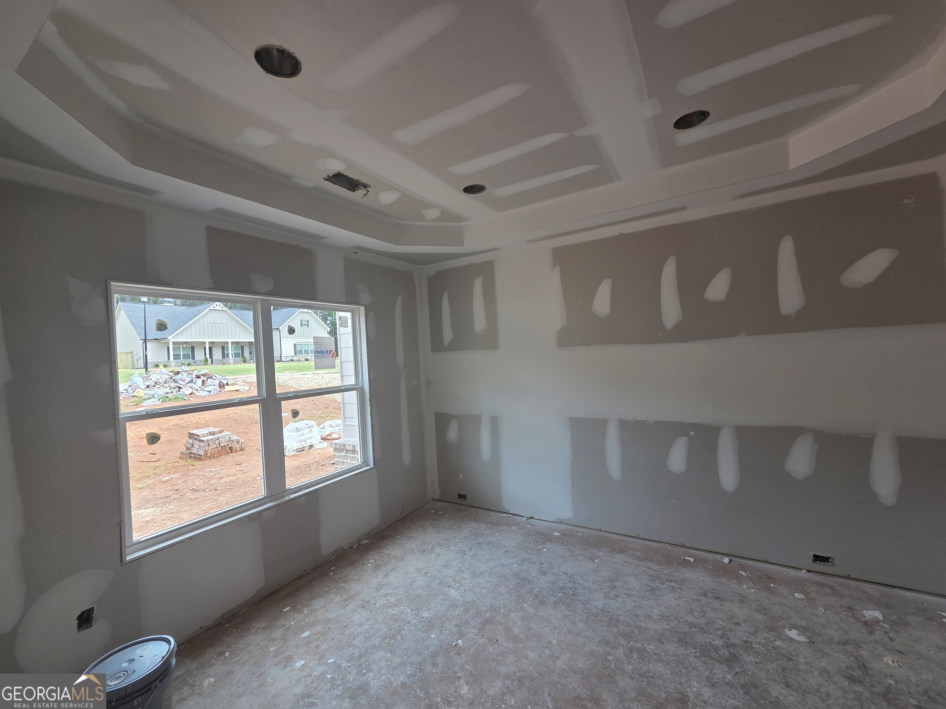 313 Meadows Drive Property Photo 6
