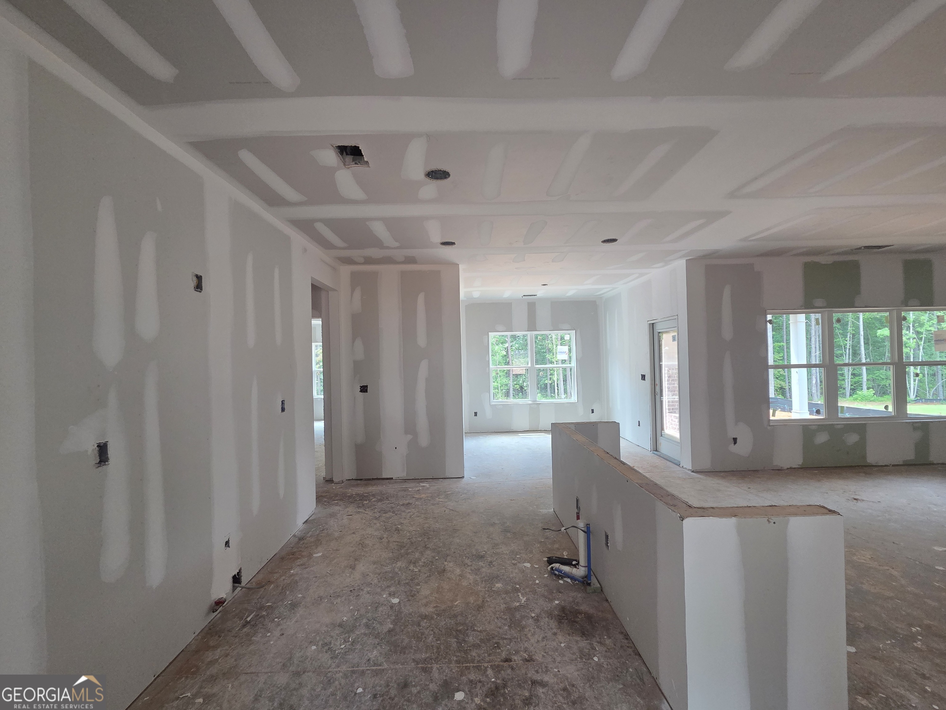 313 Meadows Drive Property Photo 8