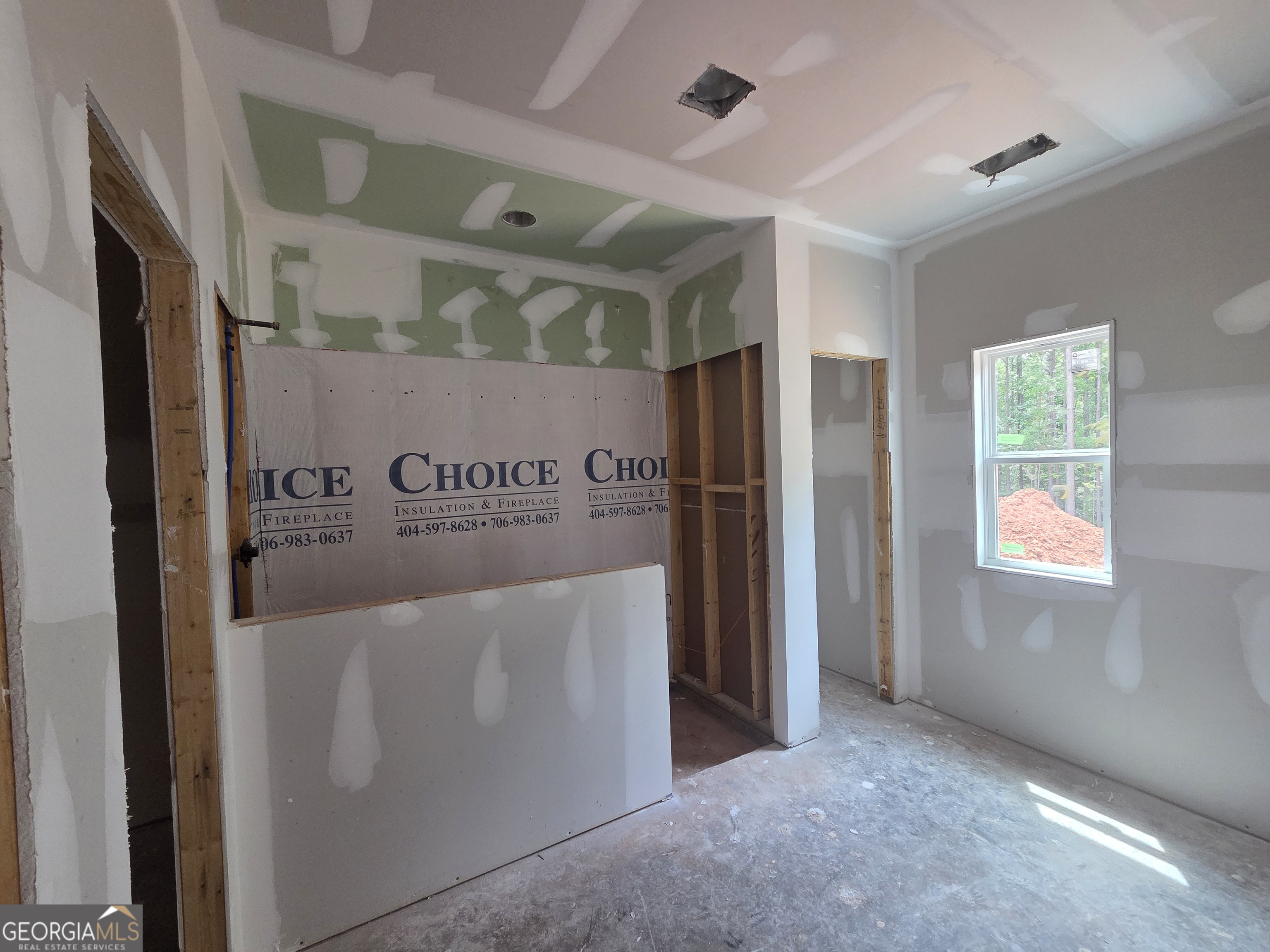 313 Meadows Drive Property Photo 16