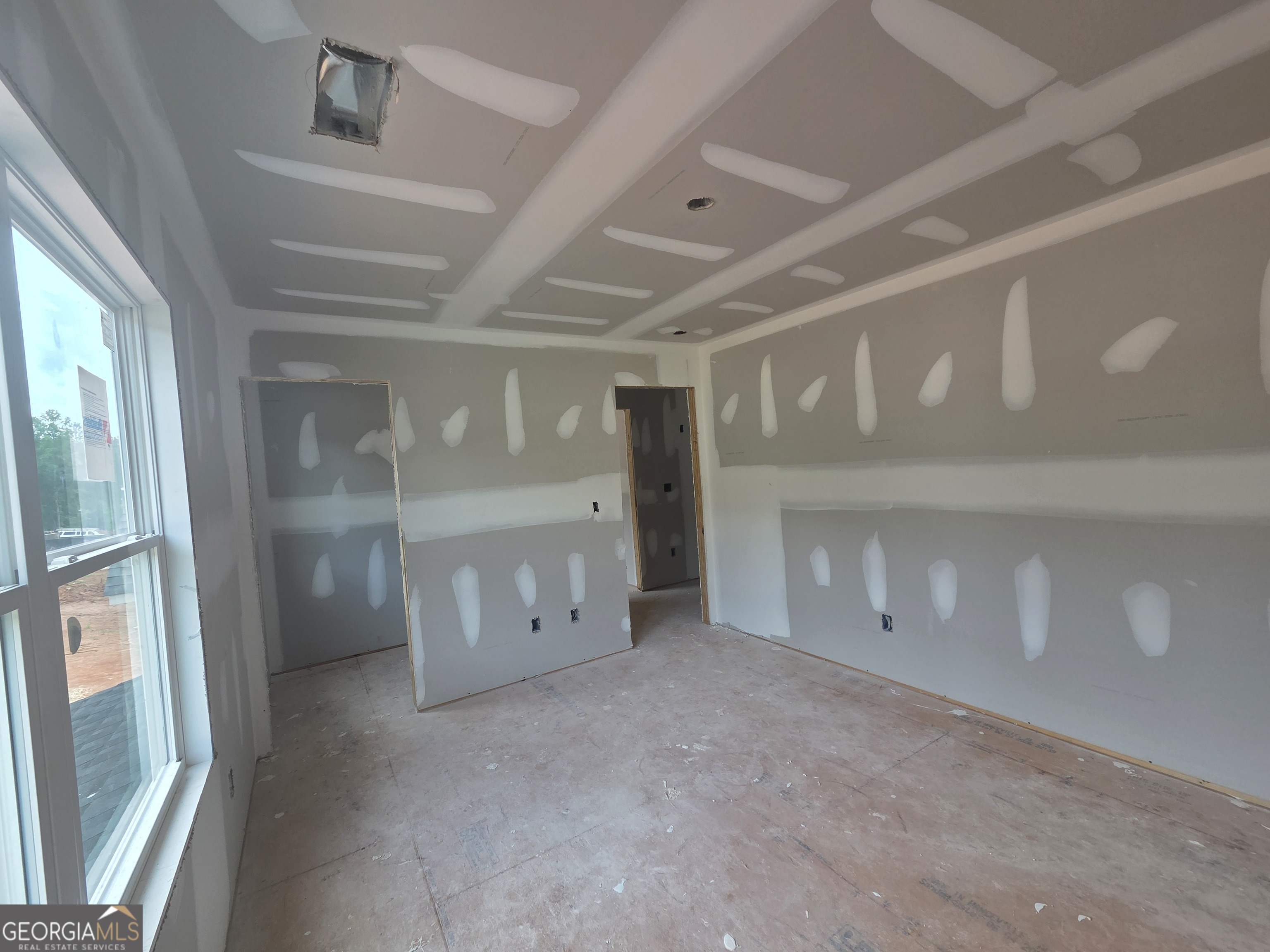 313 Meadows Drive Property Photo 23