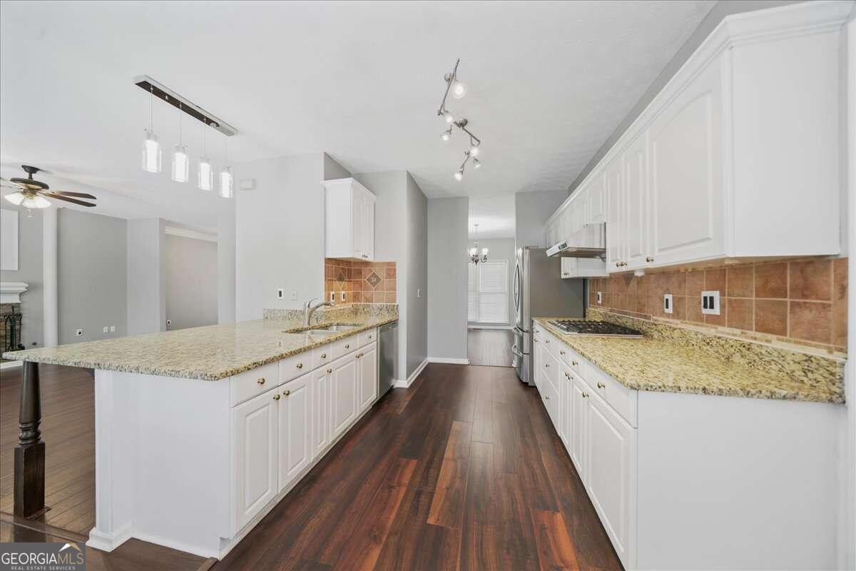 4085 Pineset Drive Property Photo 14