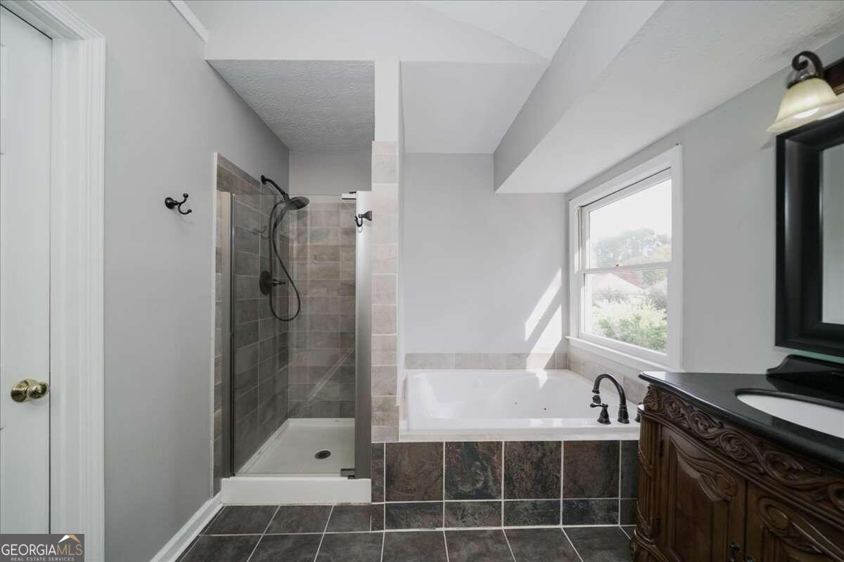4085 Pineset Drive Property Photo 22