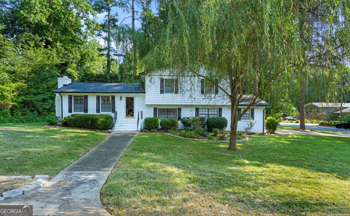 1236 Country Pine Drive Property Photo 1