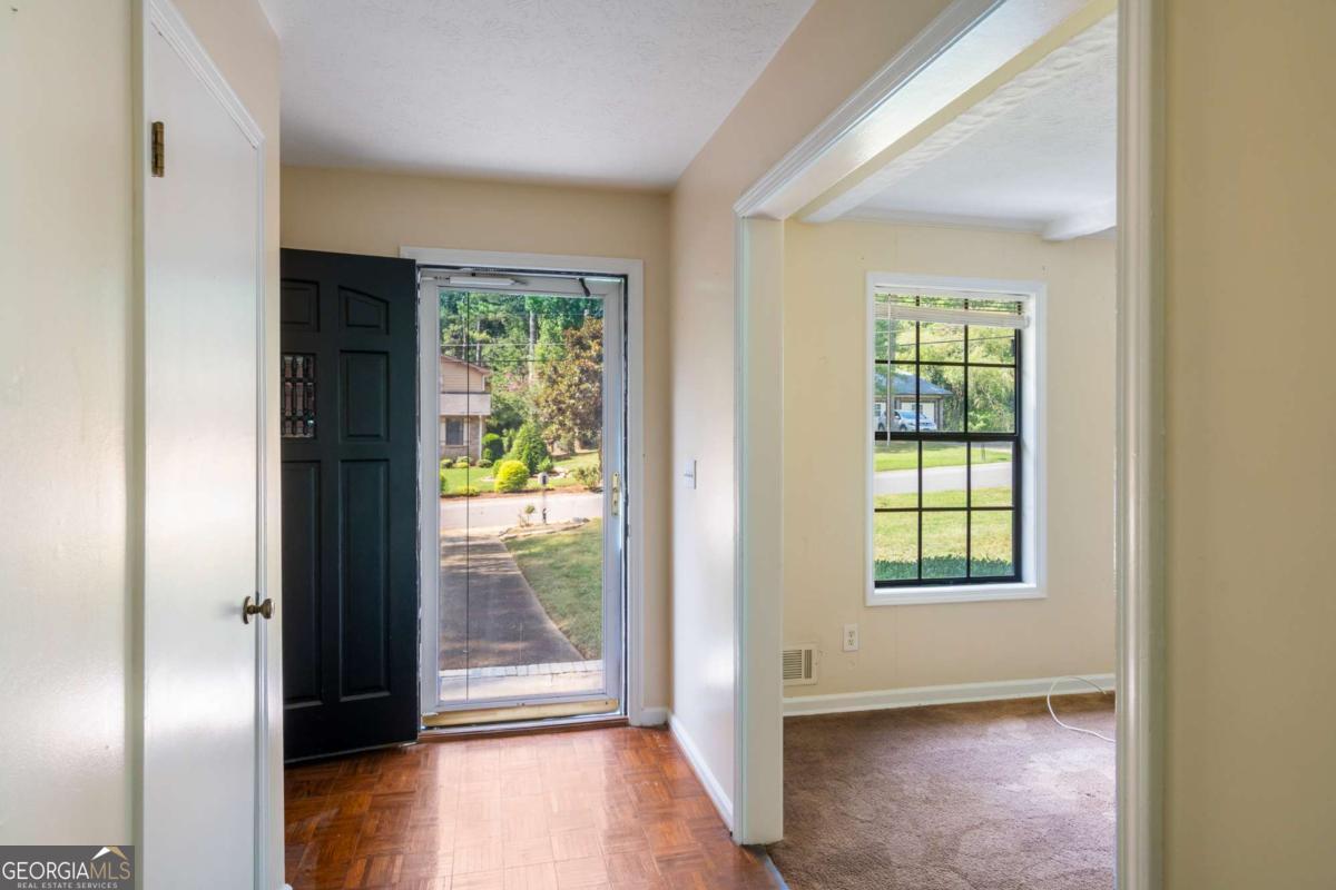 1236 Country Pine Drive Property Photo 3