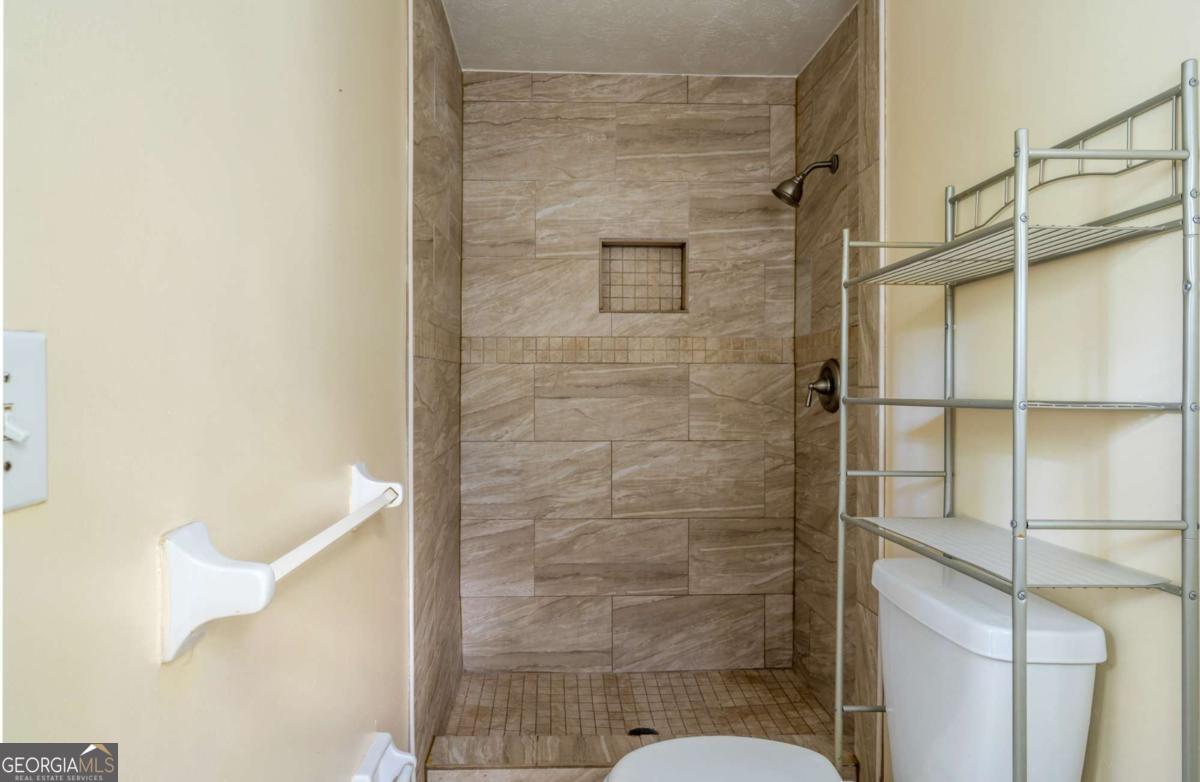 1236 Country Pine Drive Property Photo 19