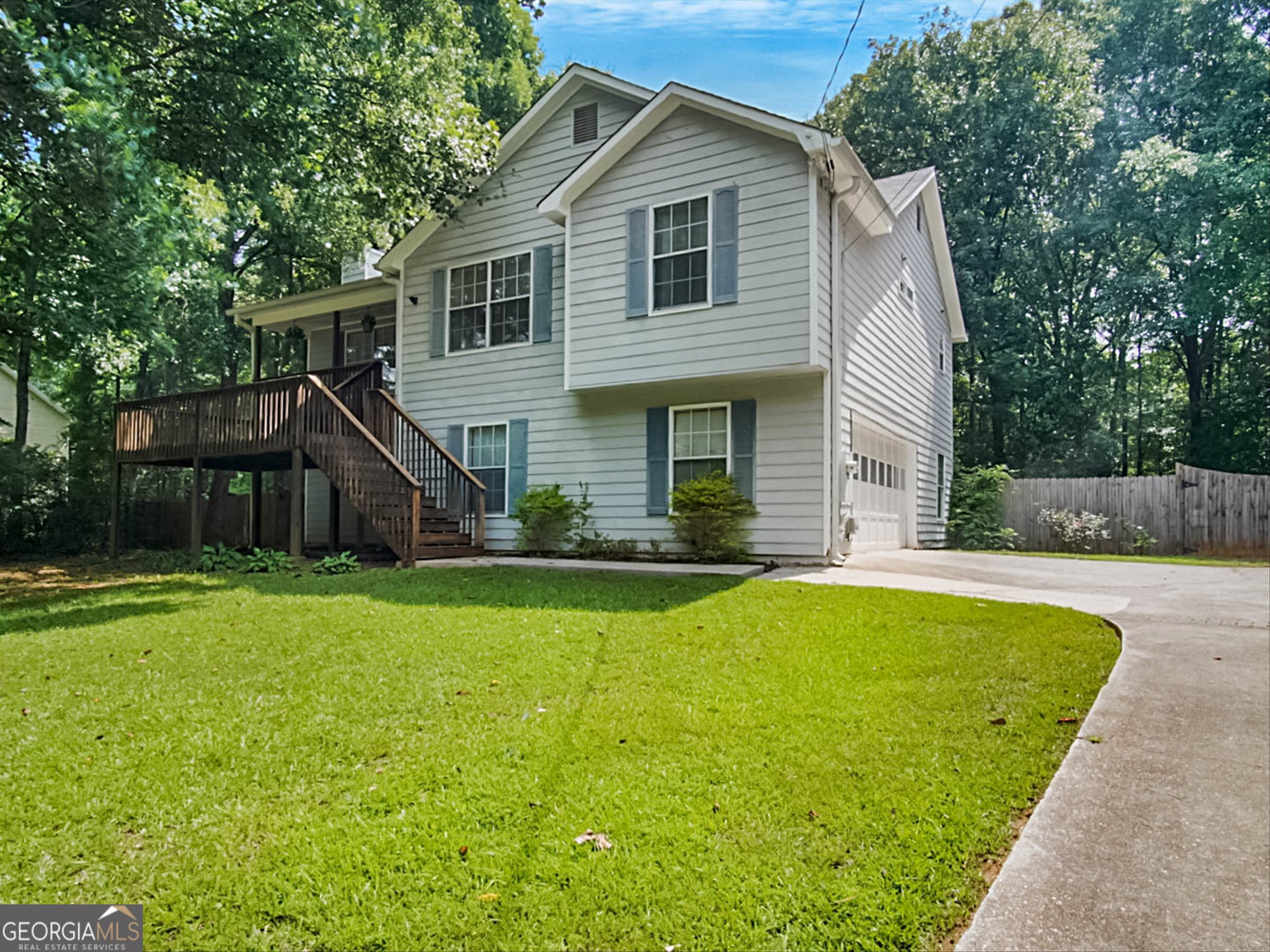 177 Country Mill Lane Property Photo 1