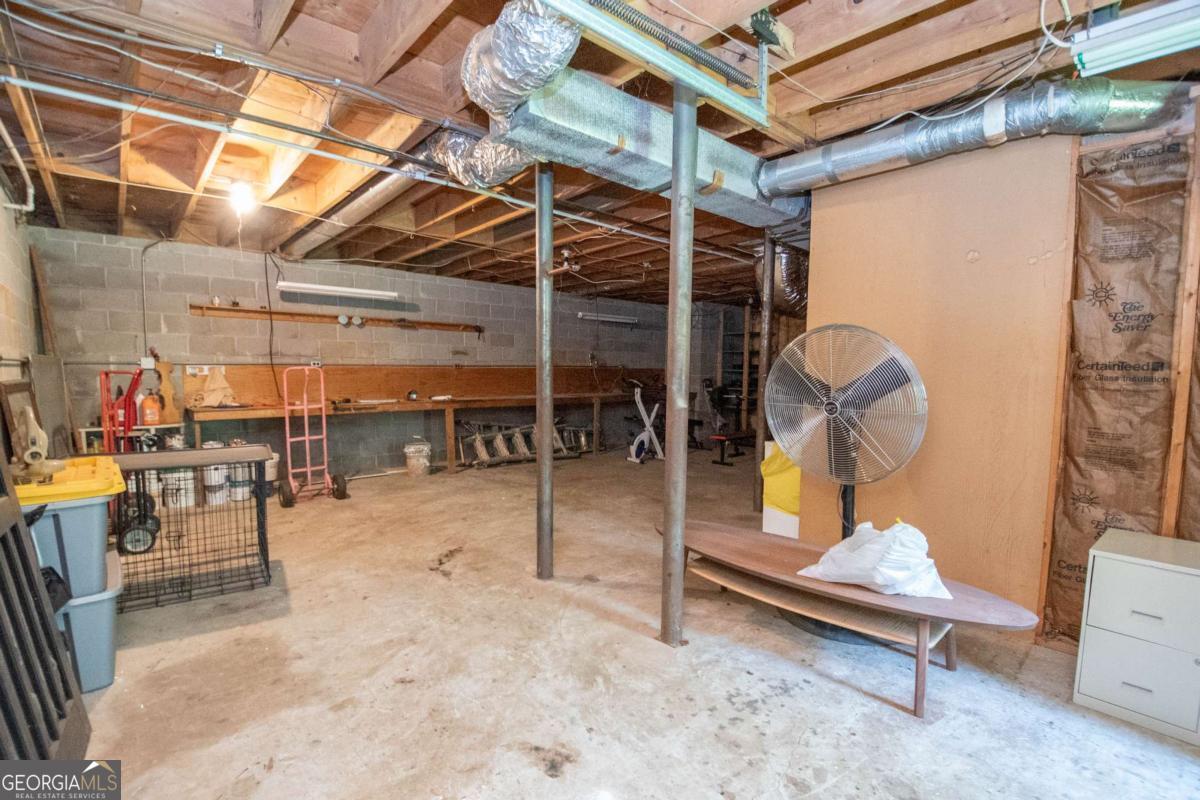 128 Robinhood Drive Property Photo 25