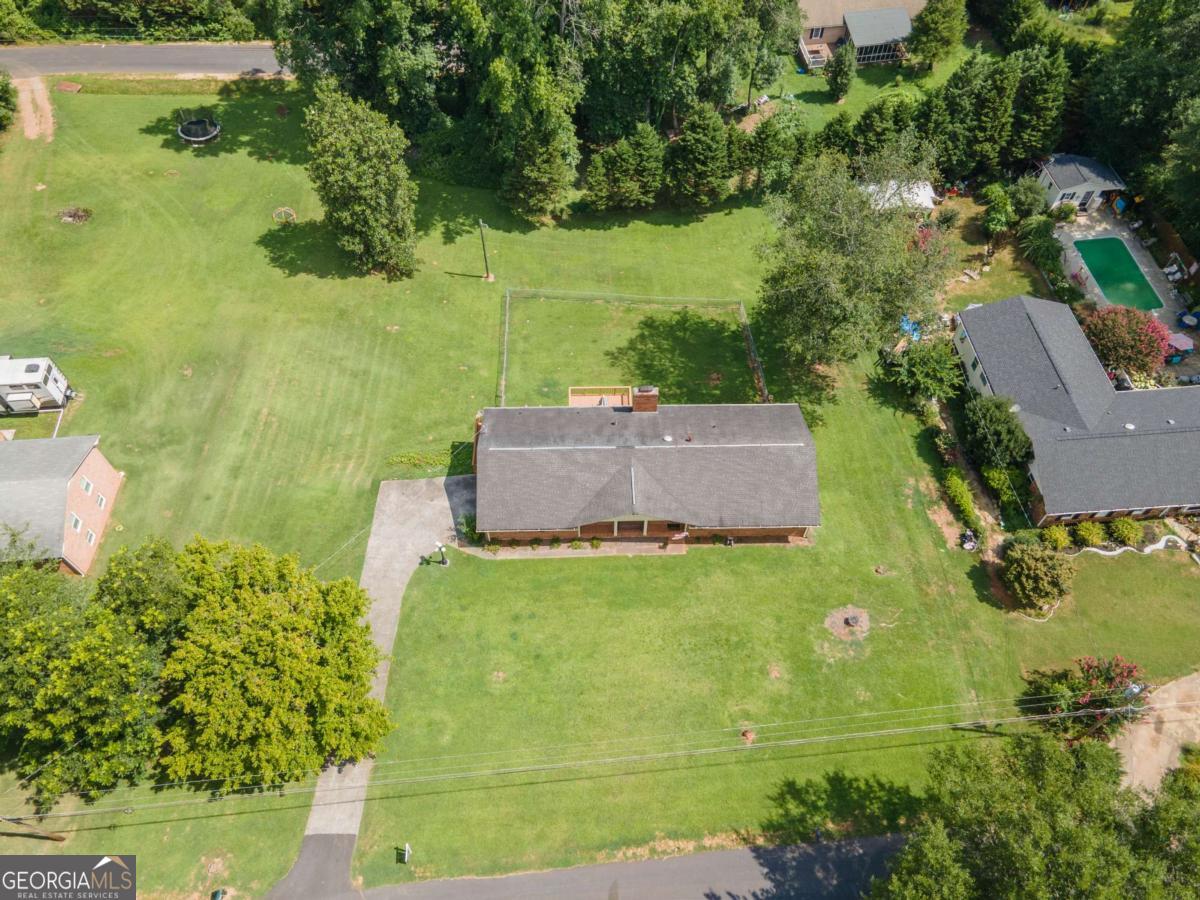 128 Robinhood Drive Property Photo 35