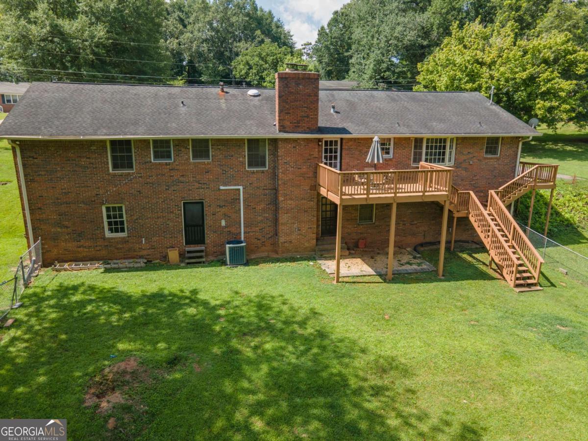128 Robinhood Drive Property Photo 37