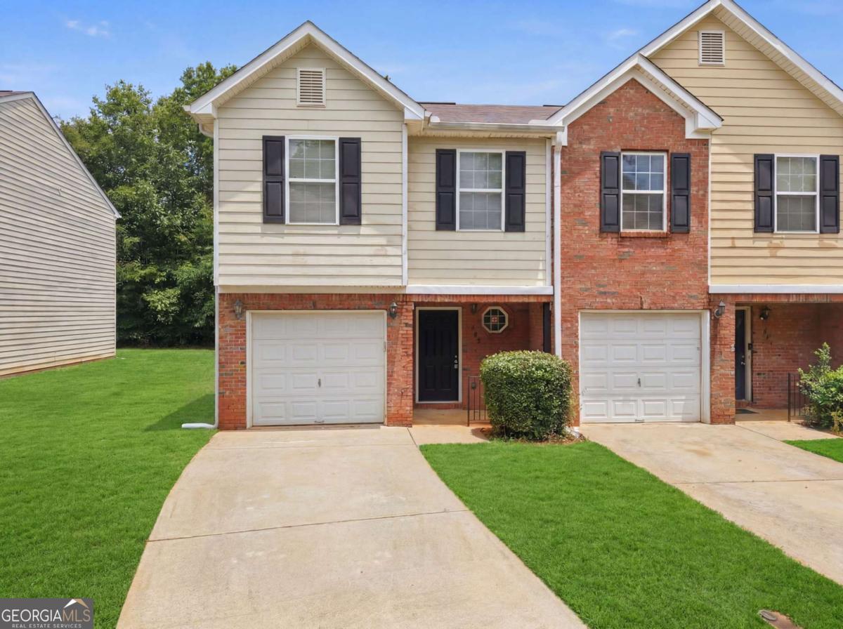 605 Magnolia Gardens Walk Property Photo 1