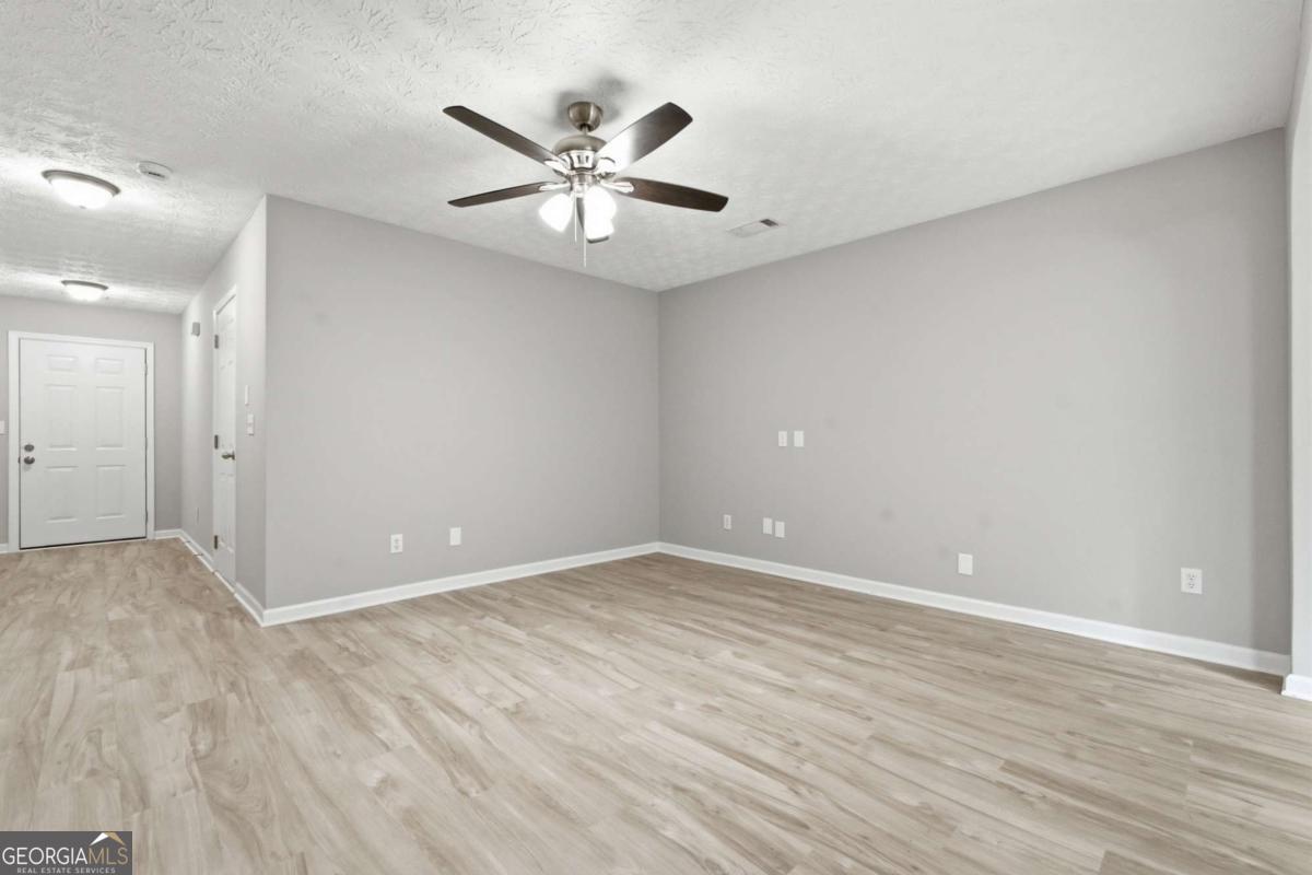 605 Magnolia Gardens Walk Property Photo 20