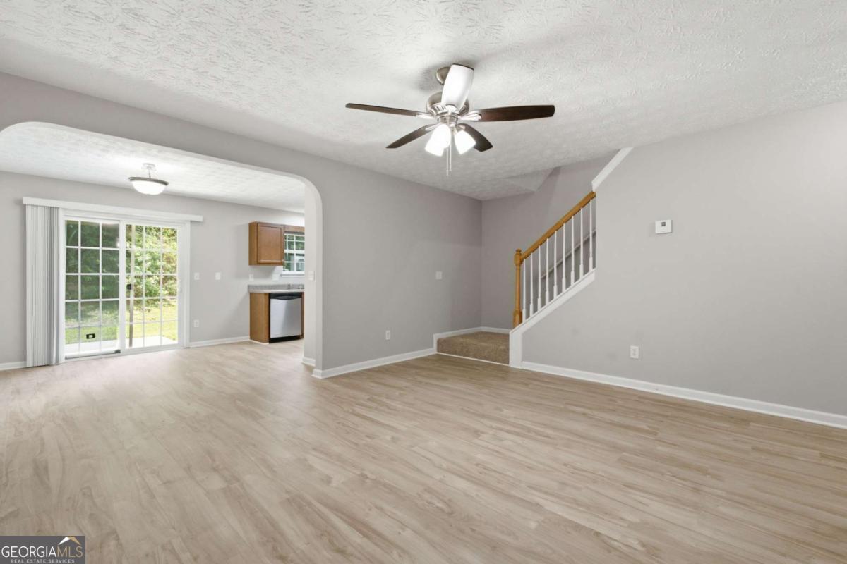 605 Magnolia Gardens Walk Property Photo 22