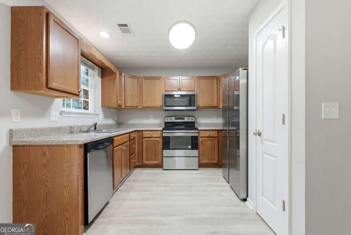 605 Magnolia Gardens Walk Property Photo 26