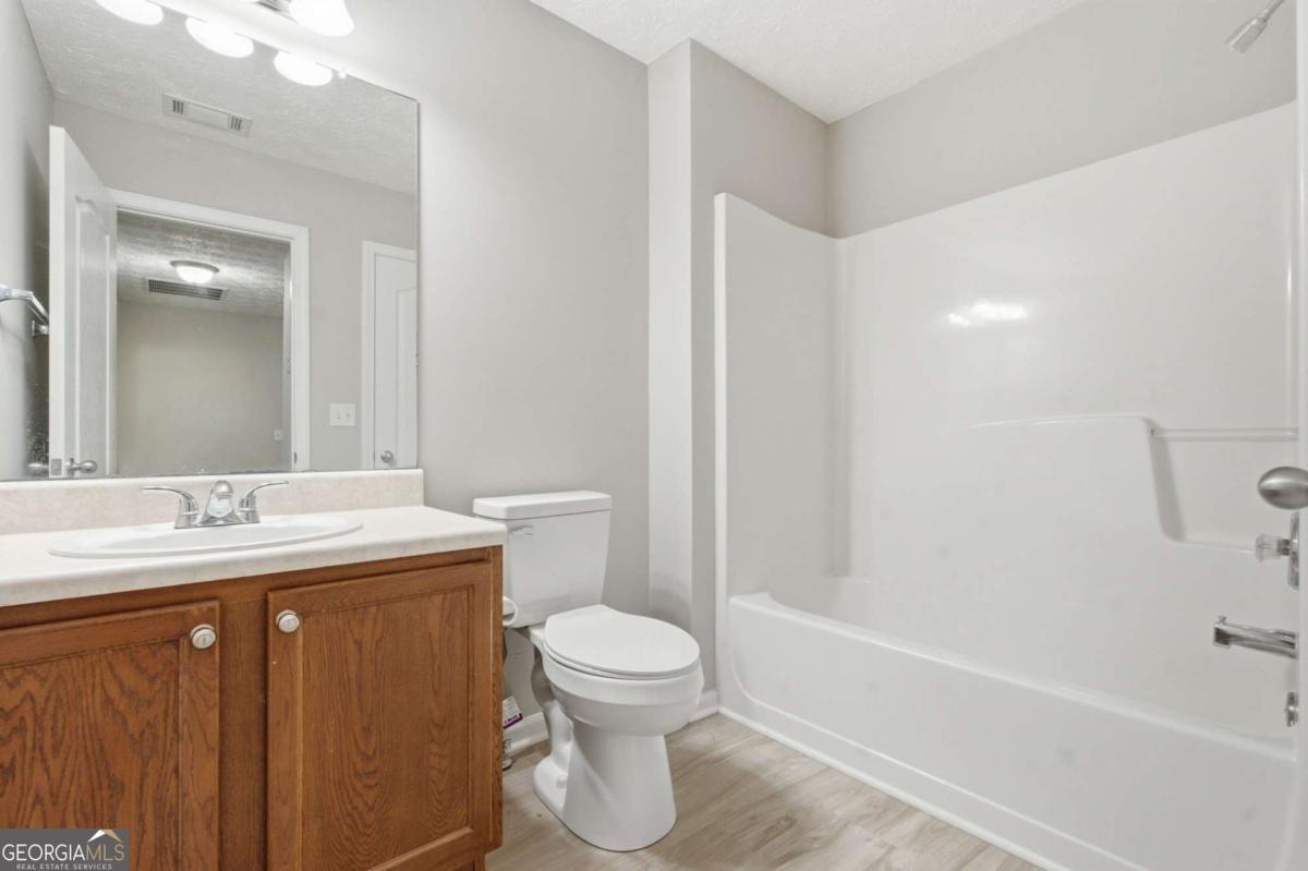 605 Magnolia Gardens Walk Property Photo 37