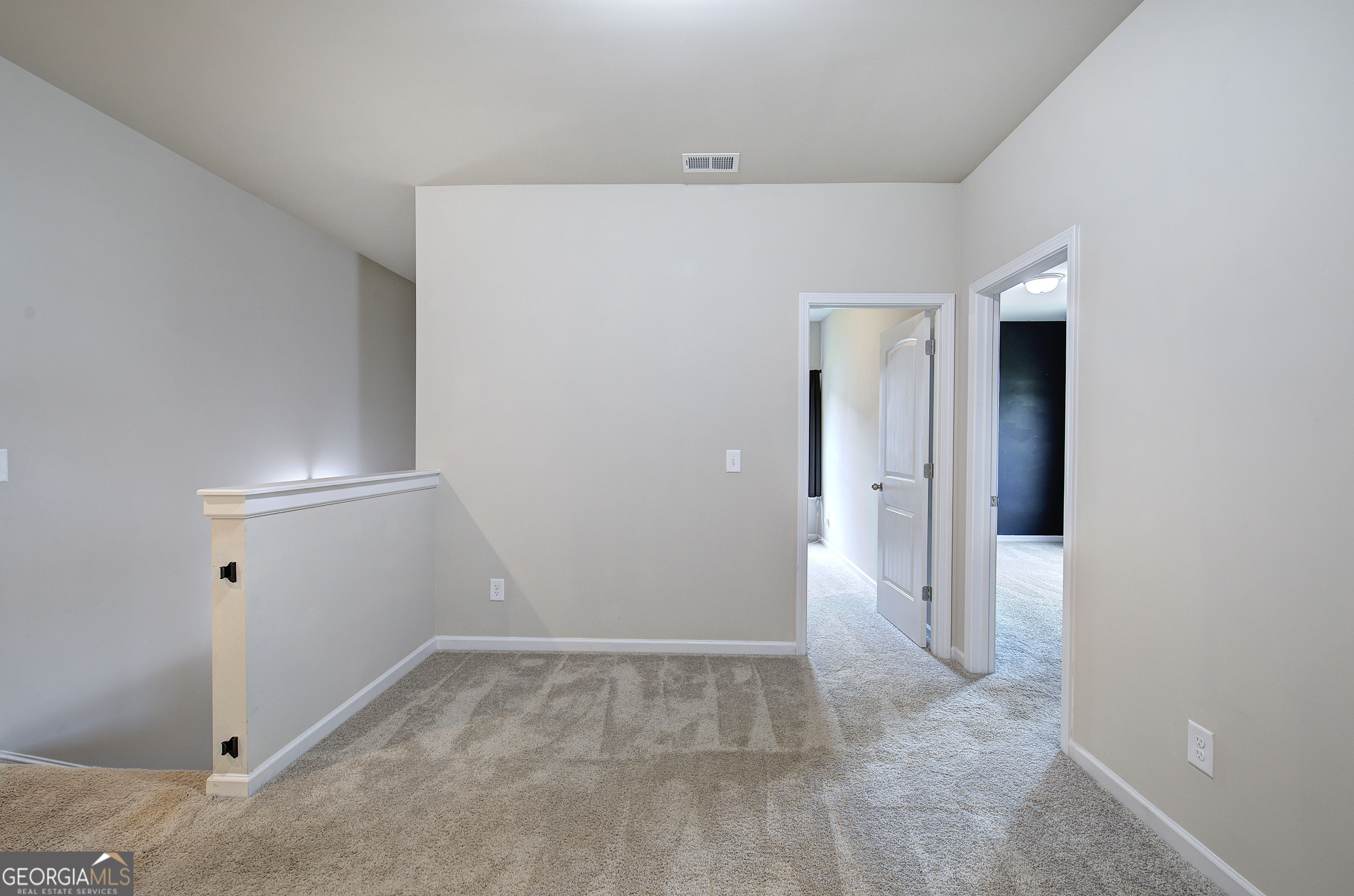 10 Westover Road Se Property Photo 31