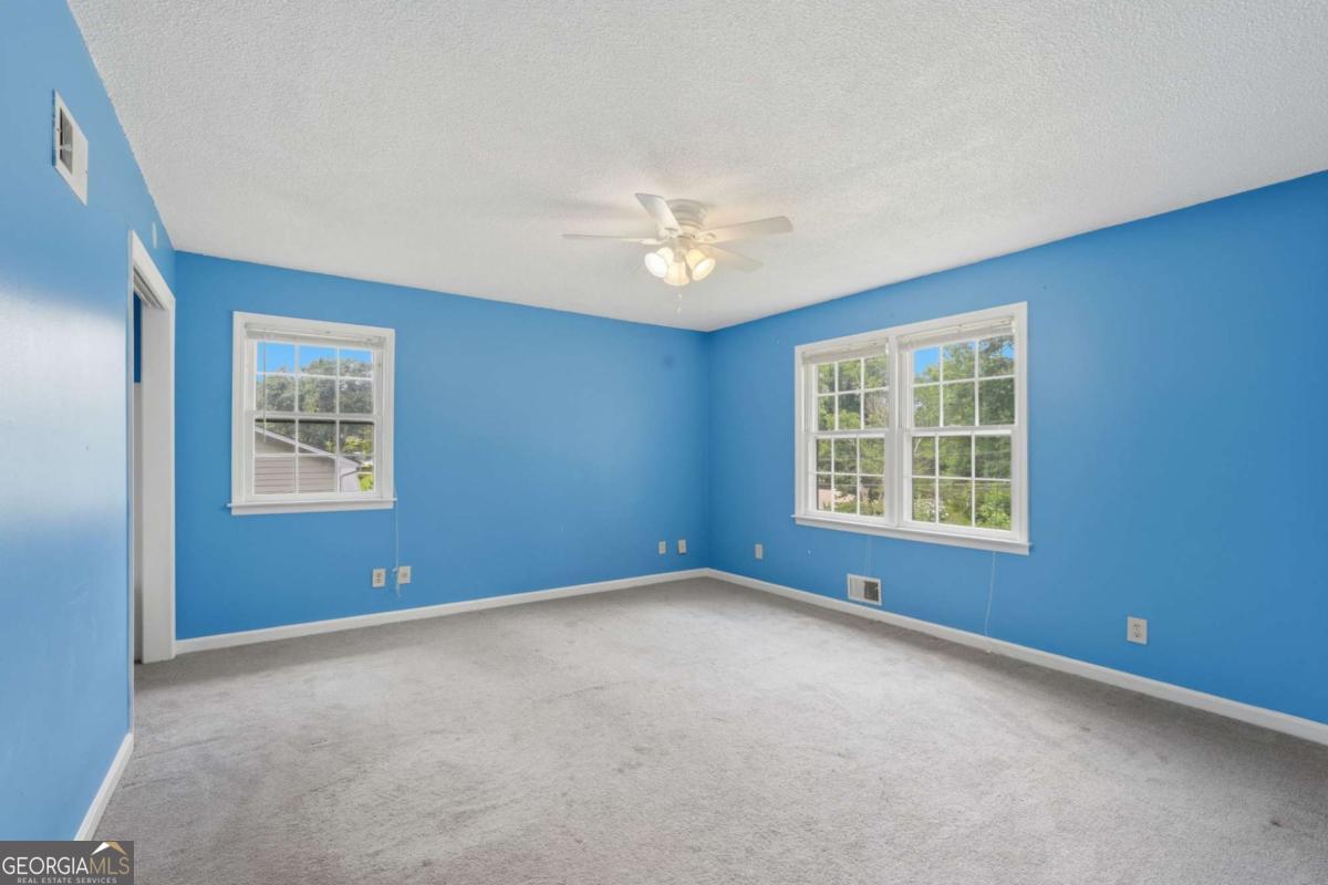 4362 White Oak Drive Property Photo 28