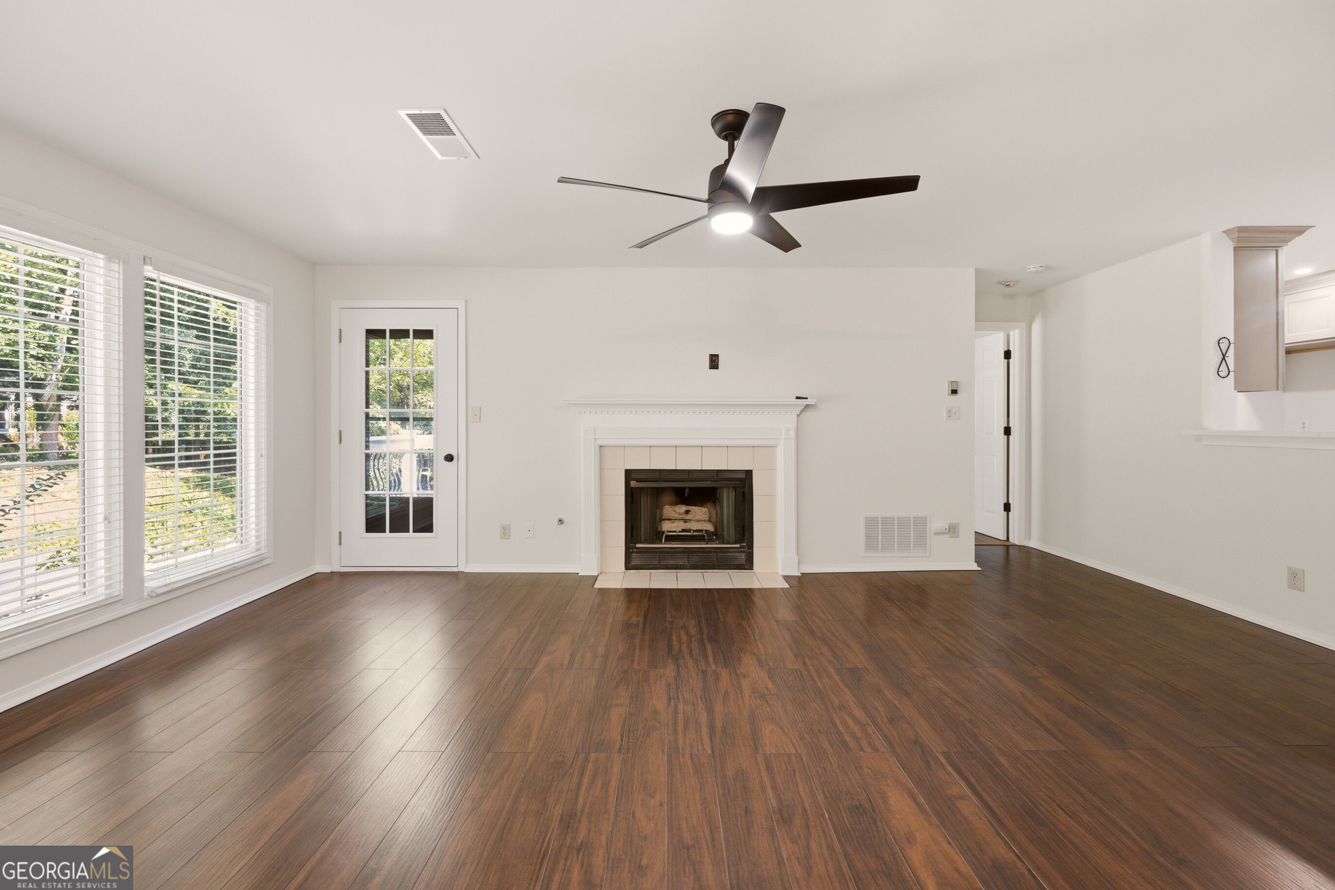515 Berkeley Woods Drive Property Photo 6