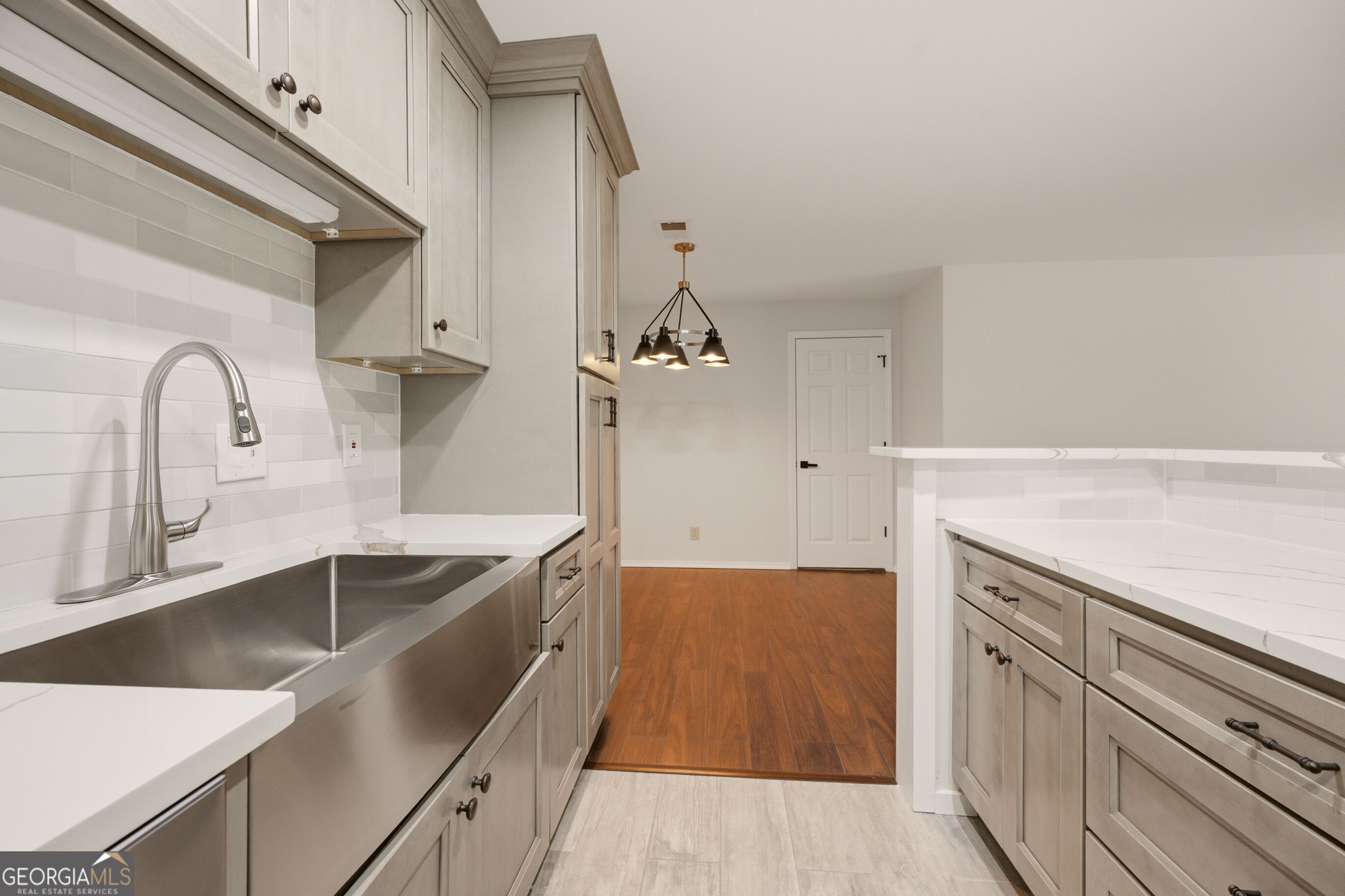 515 Berkeley Woods Drive Property Photo 10