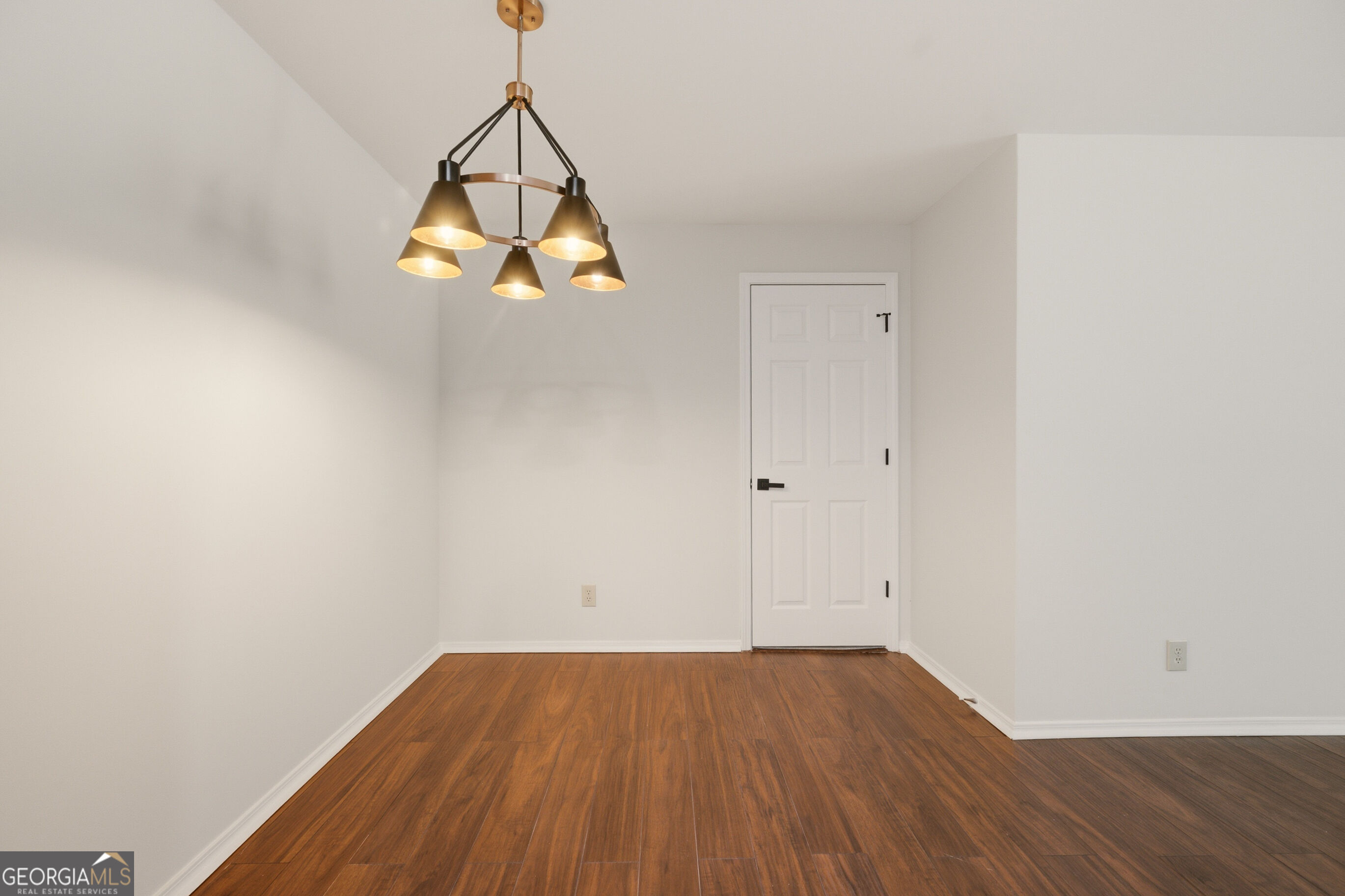 515 Berkeley Woods Drive Property Photo 13