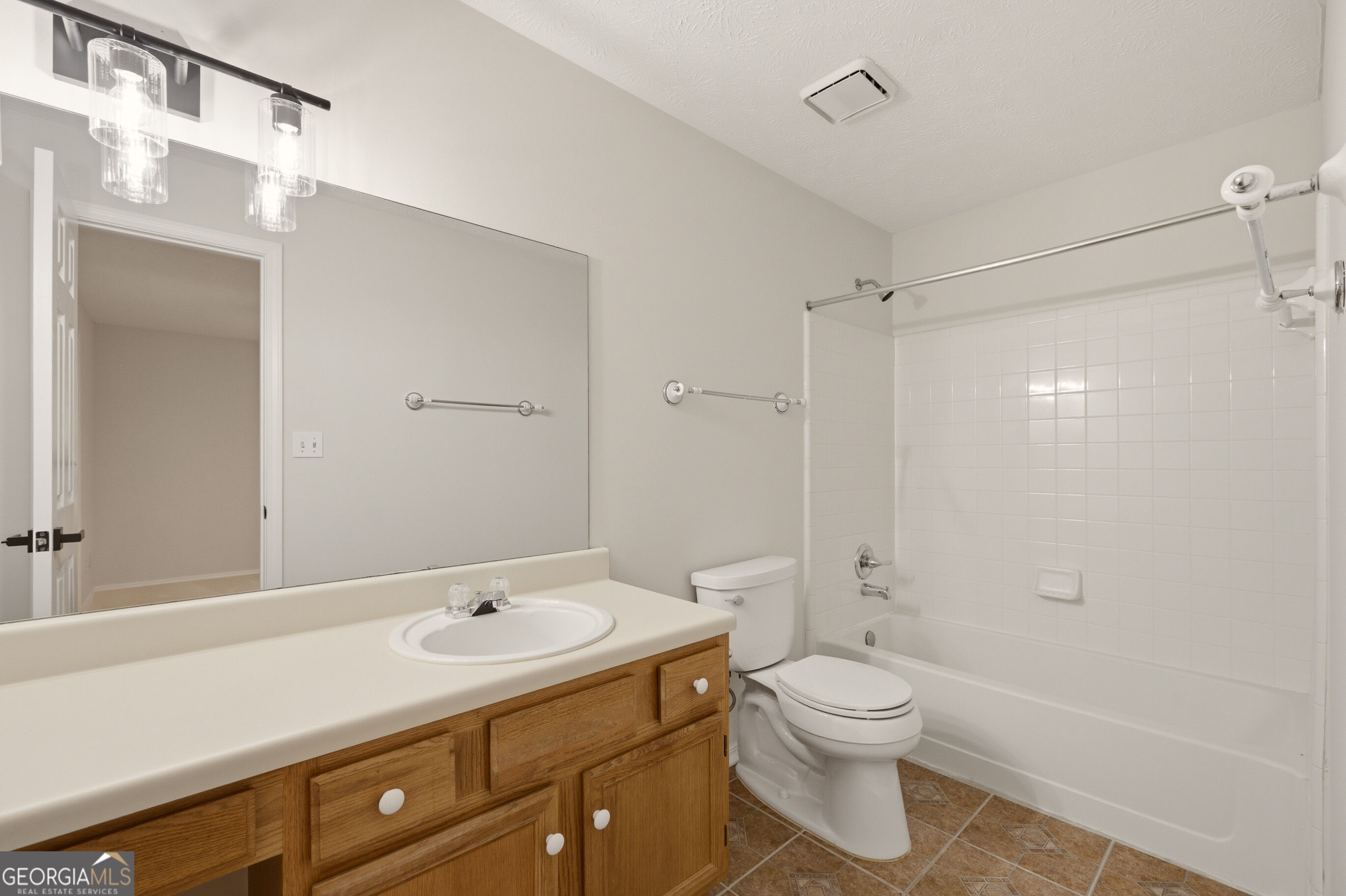 515 Berkeley Woods Drive Property Photo 21