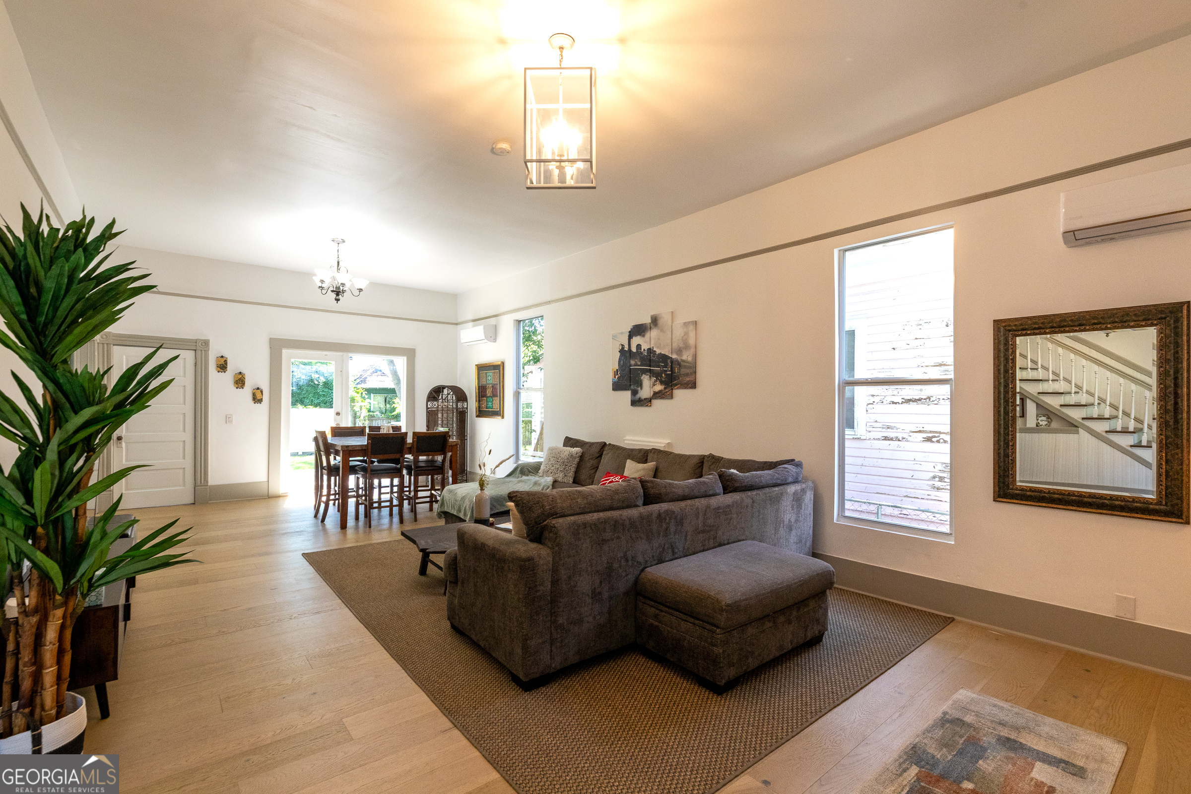 608 Ware Street Property Photo 11