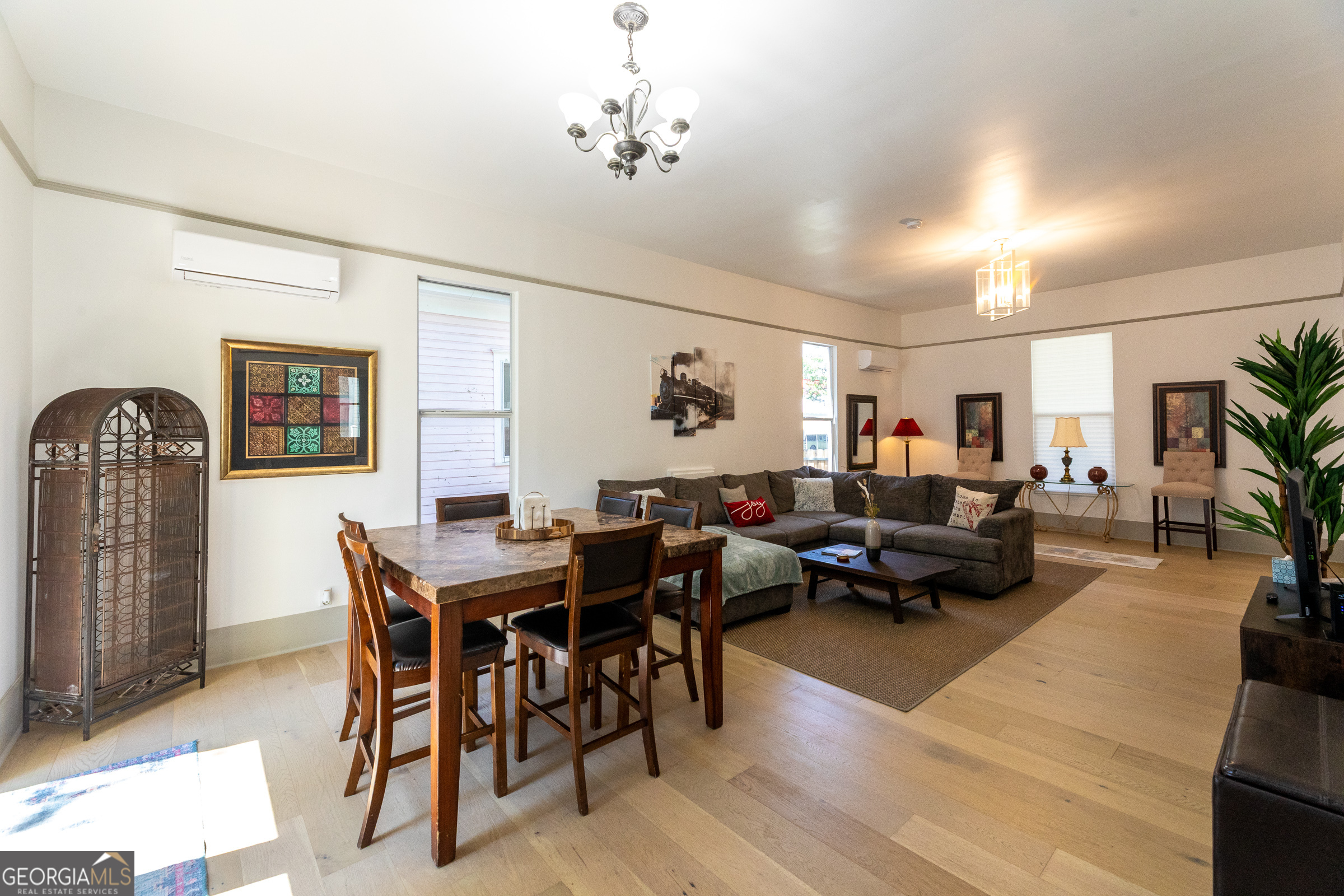 608 Ware Street Property Photo 14