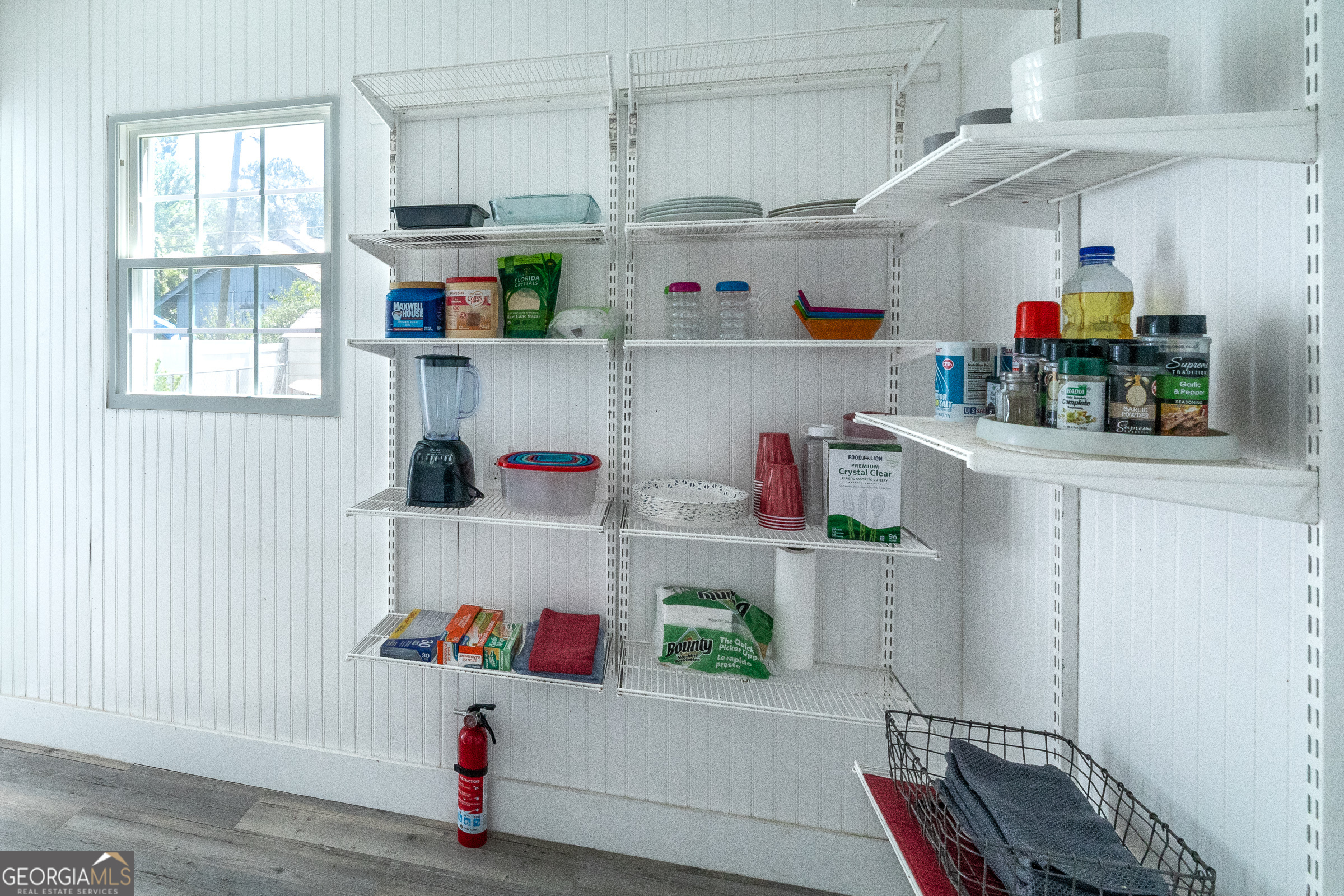 608 Ware Street Property Photo 24
