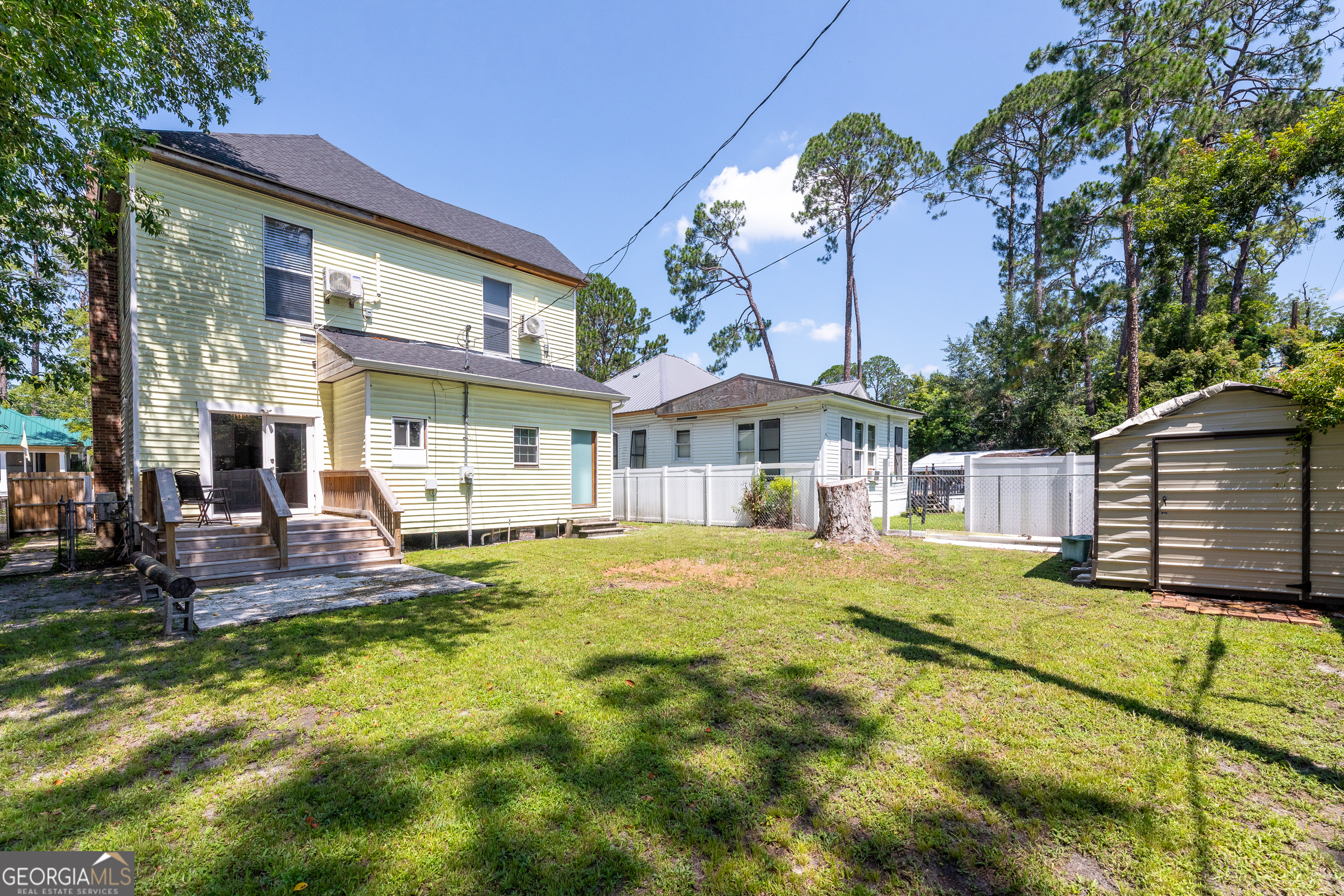 608 Ware Street Property Photo 44