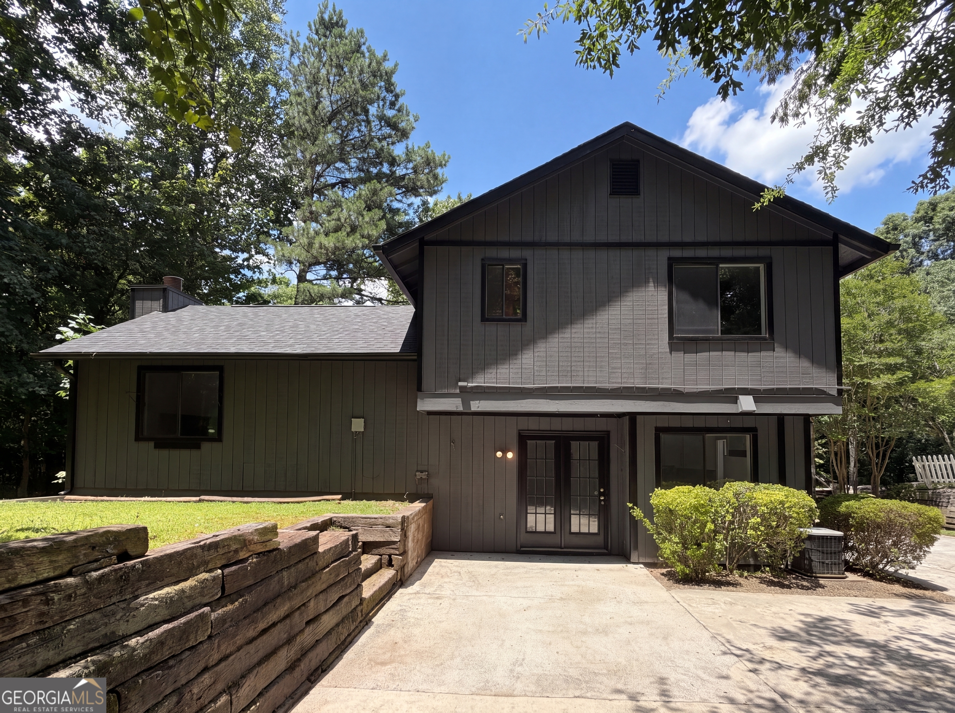 691 Millay Court Property Photo 1