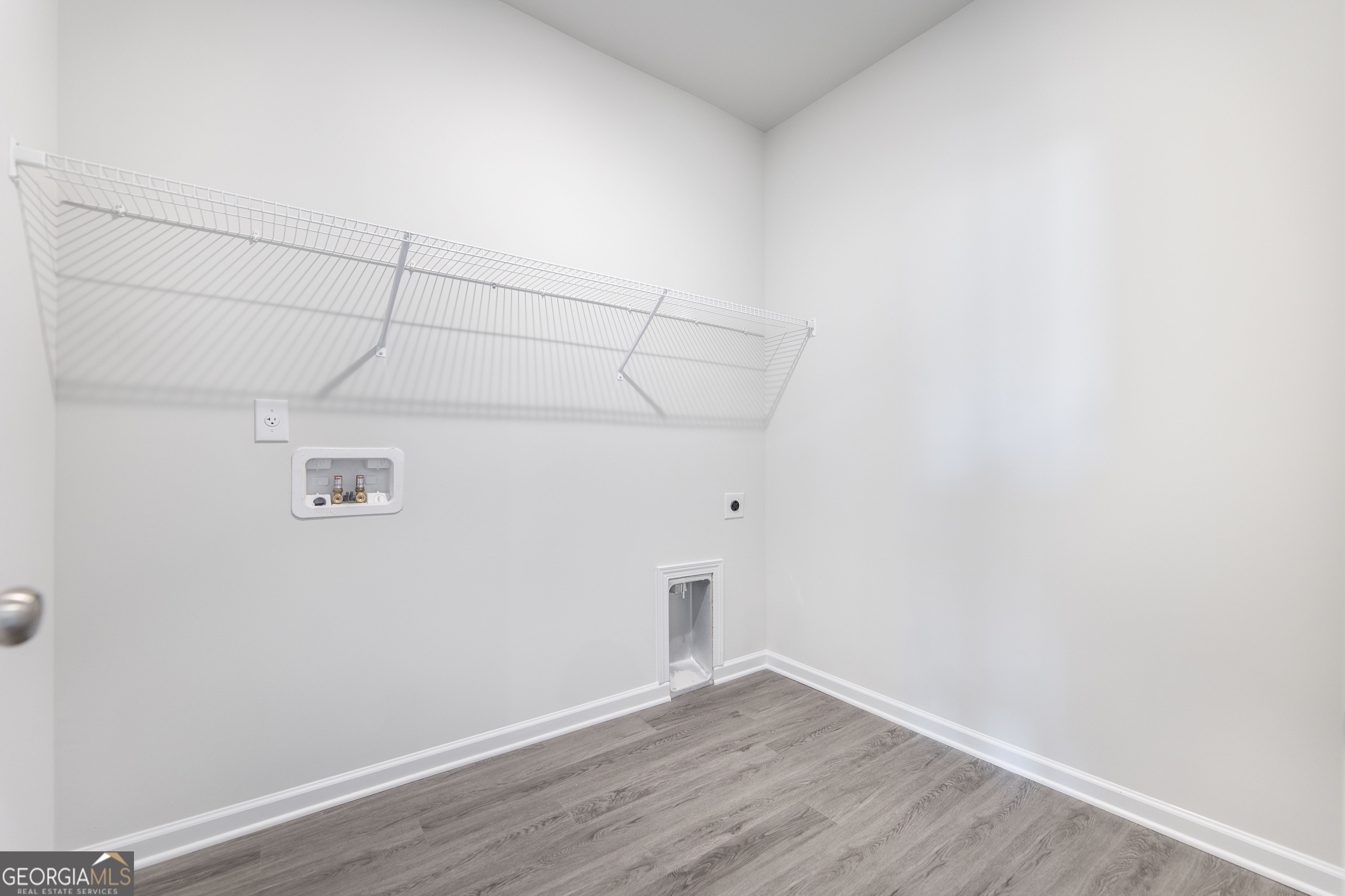 403 Georgian Walk Property Photo 6