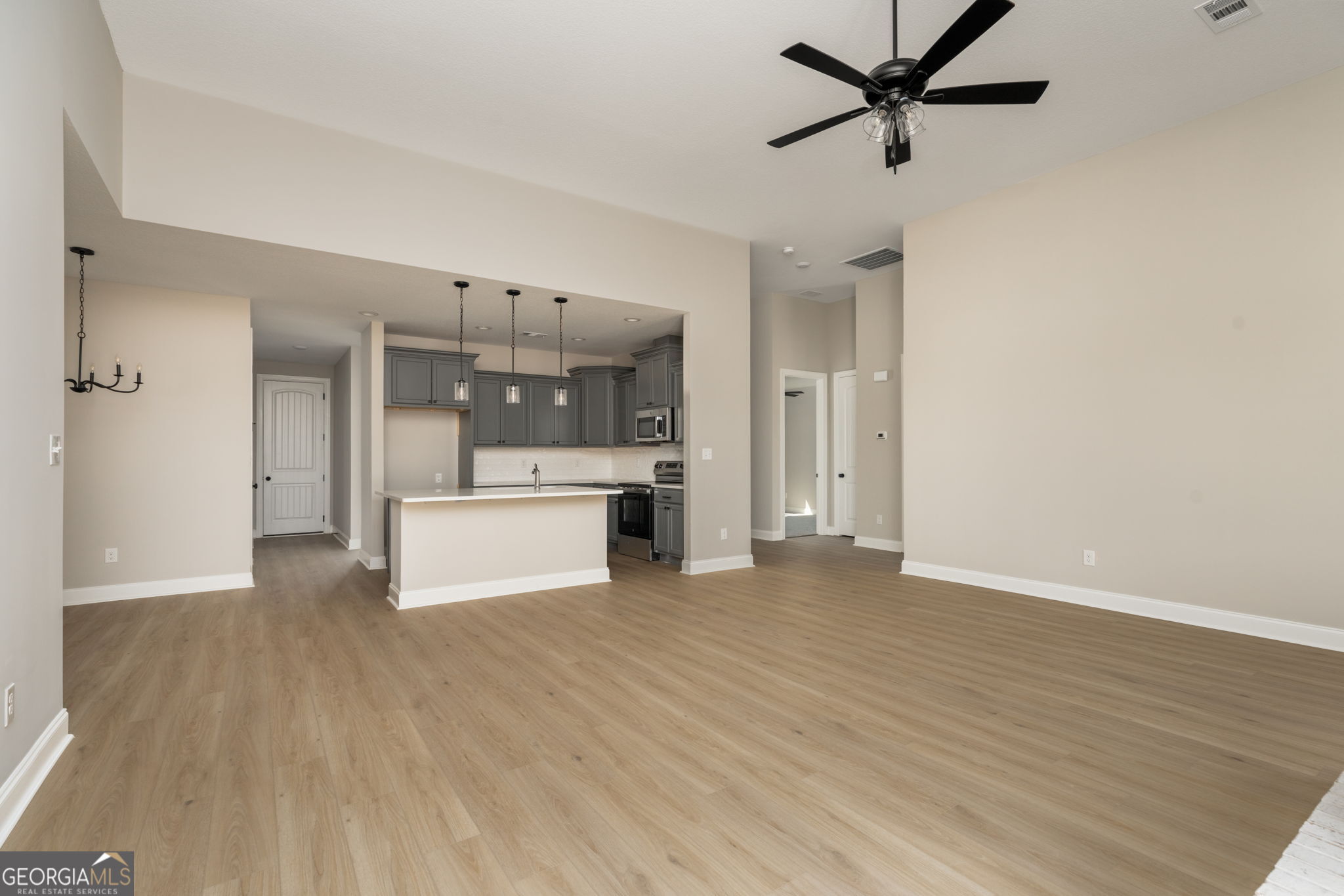 207 Farmland Circle Property Photo 9