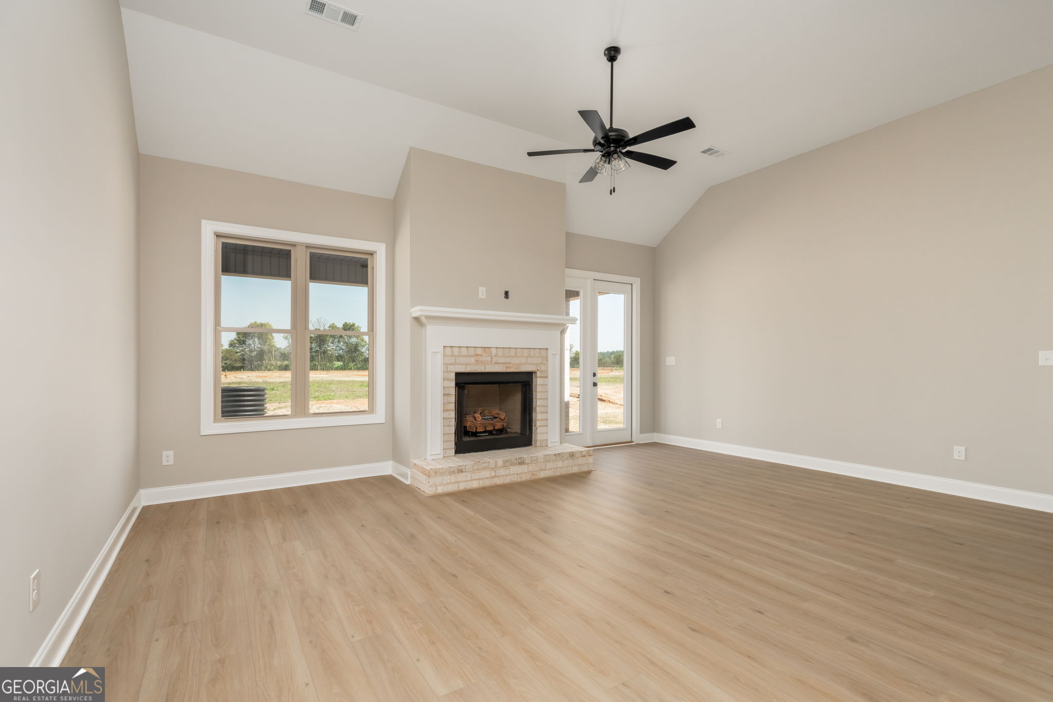 207 Farmland Circle Property Photo 15
