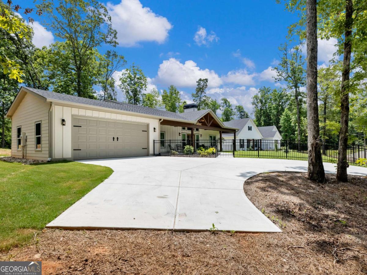 1320 Heads Ferry Road Property Photo 26