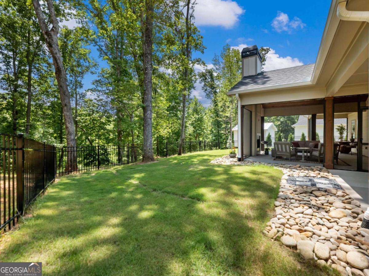 1320 Heads Ferry Road Property Photo 40